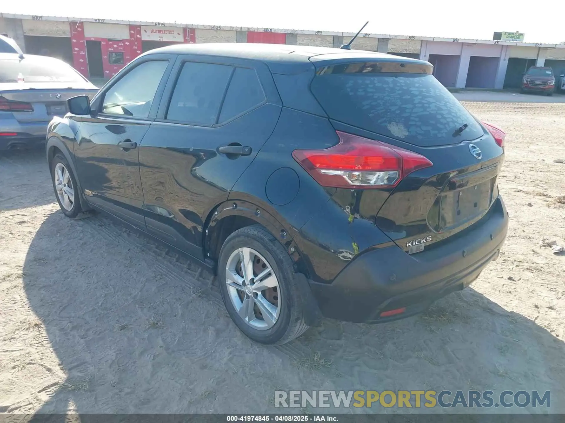 3 fotografías del automóvil dañado 3N1CP5BV6LL533723 NISSAN KICKS 2020