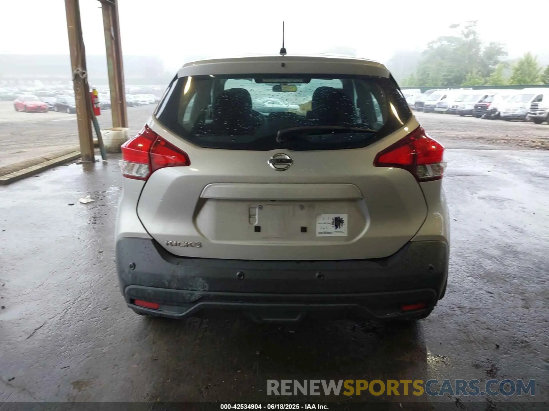 16 fotografías del automóvil dañado 3N1CP5BV6LL536539 NISSAN KICKS 2020