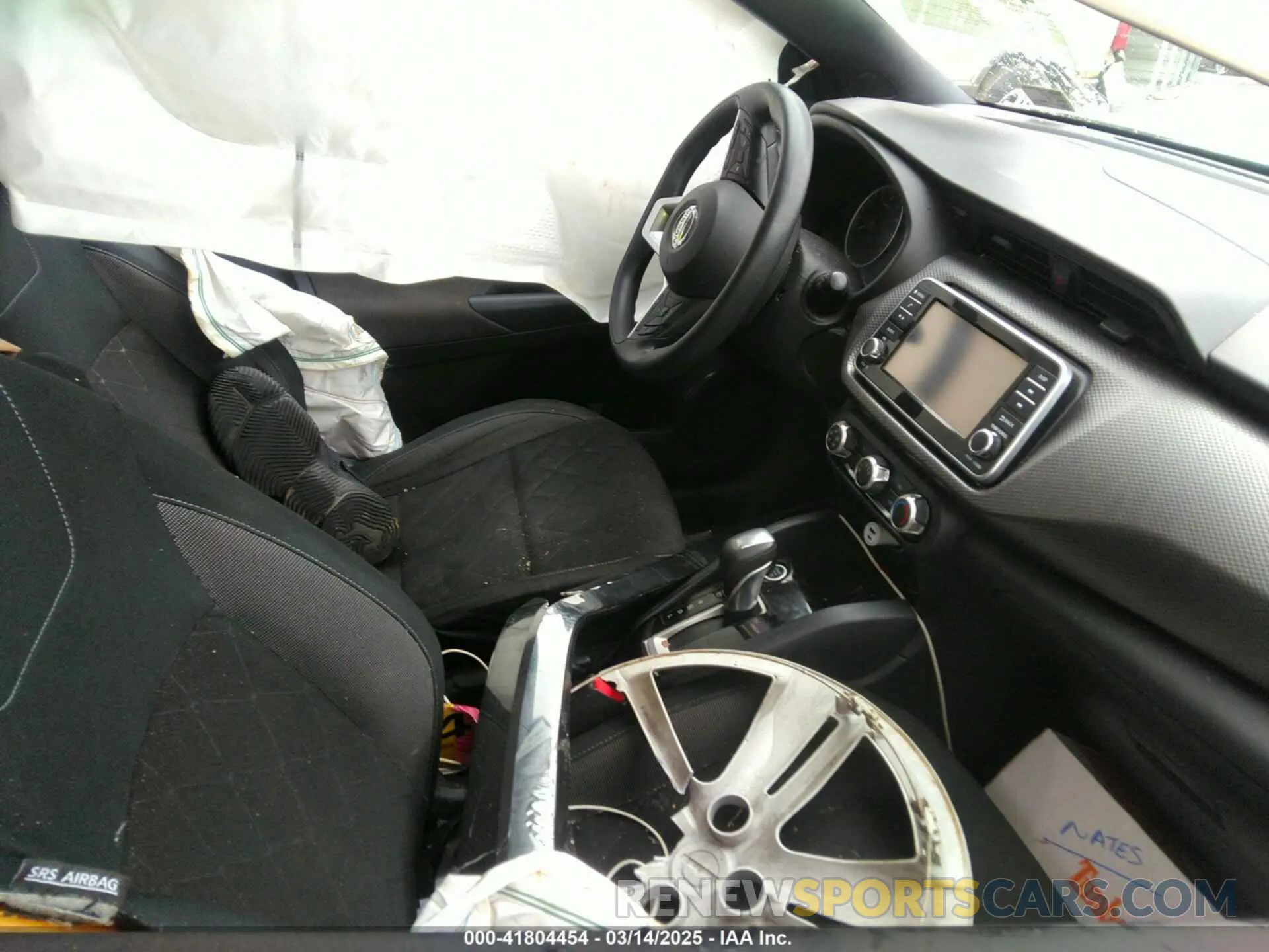 5 fotografías del automóvil dañado 3N1CP5BV7LL534086 NISSAN KICKS 2020