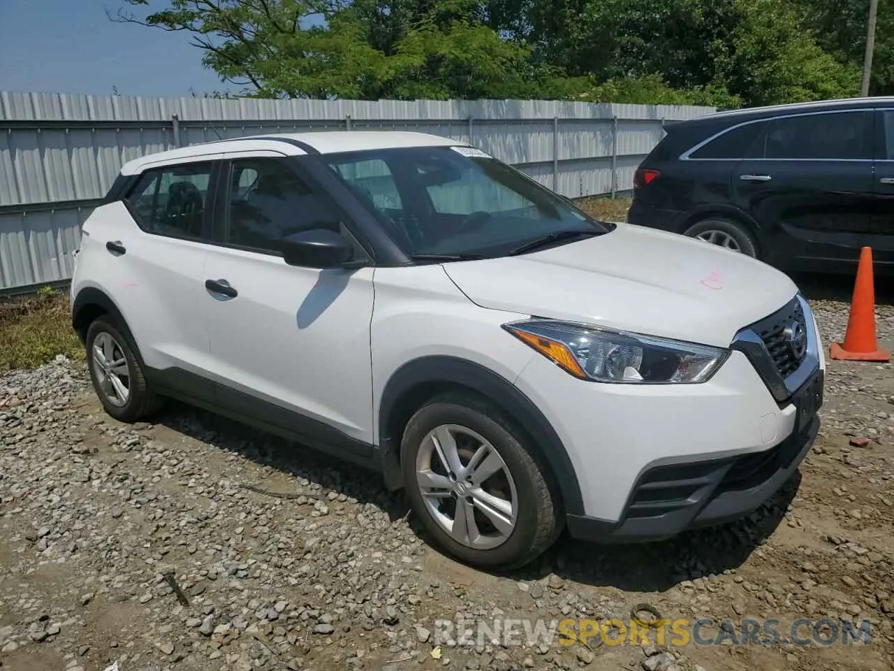 4 fotografías del automóvil dañado 3N1CP5BV7LL536033 NISSAN KICKS 2020