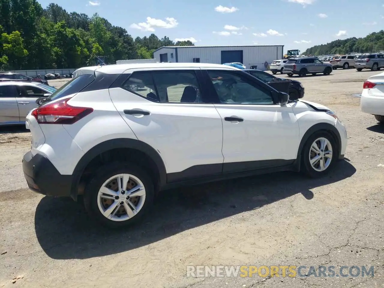 3 fotografías del automóvil dañado 3N1CP5BV7LL546433 NISSAN KICKS 2020