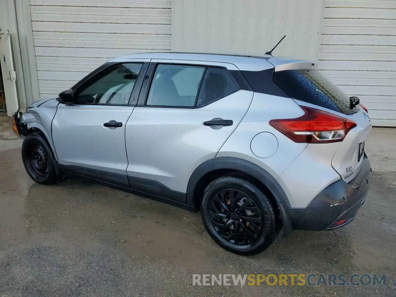 2 fotografías del automóvil dañado 3N1CP5BV8LL511593 NISSAN KICKS 2020
