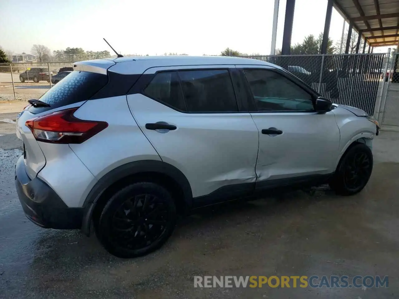 3 fotografías del automóvil dañado 3N1CP5BV8LL511593 NISSAN KICKS 2020