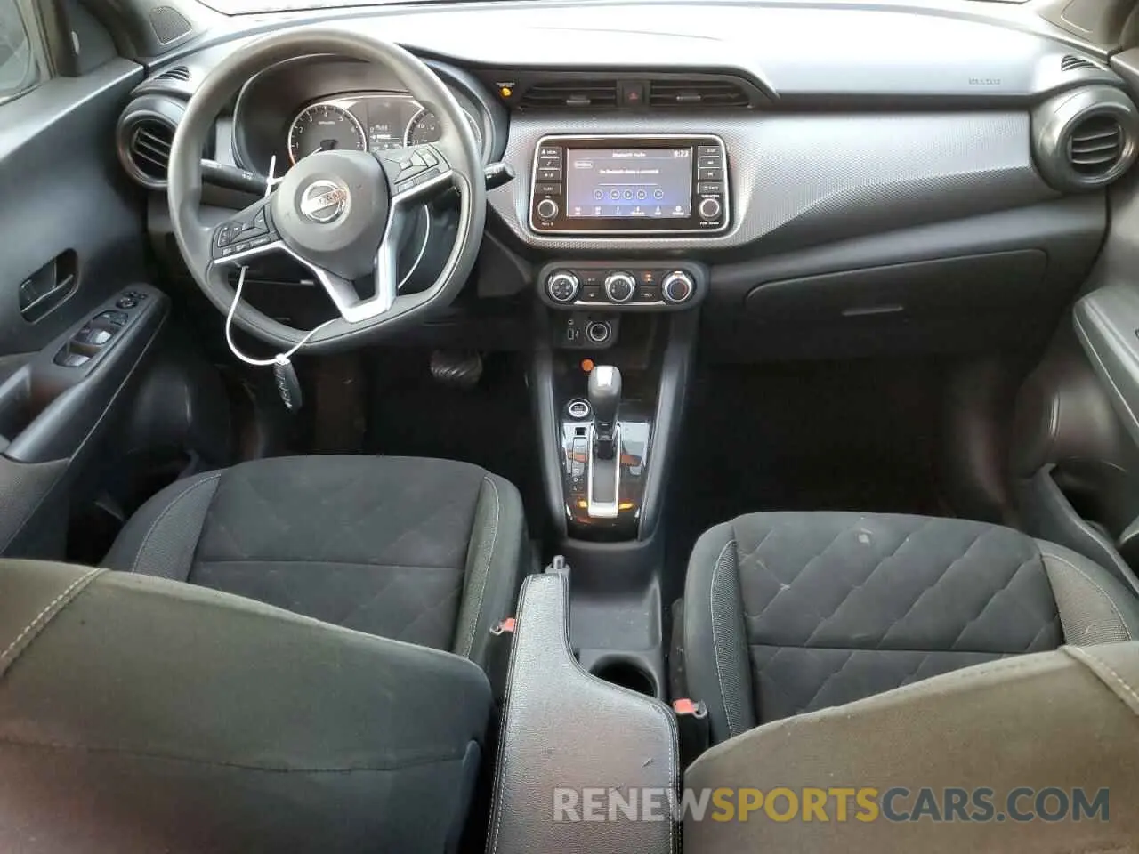 8 fotografías del automóvil dañado 3N1CP5BV8LL511593 NISSAN KICKS 2020