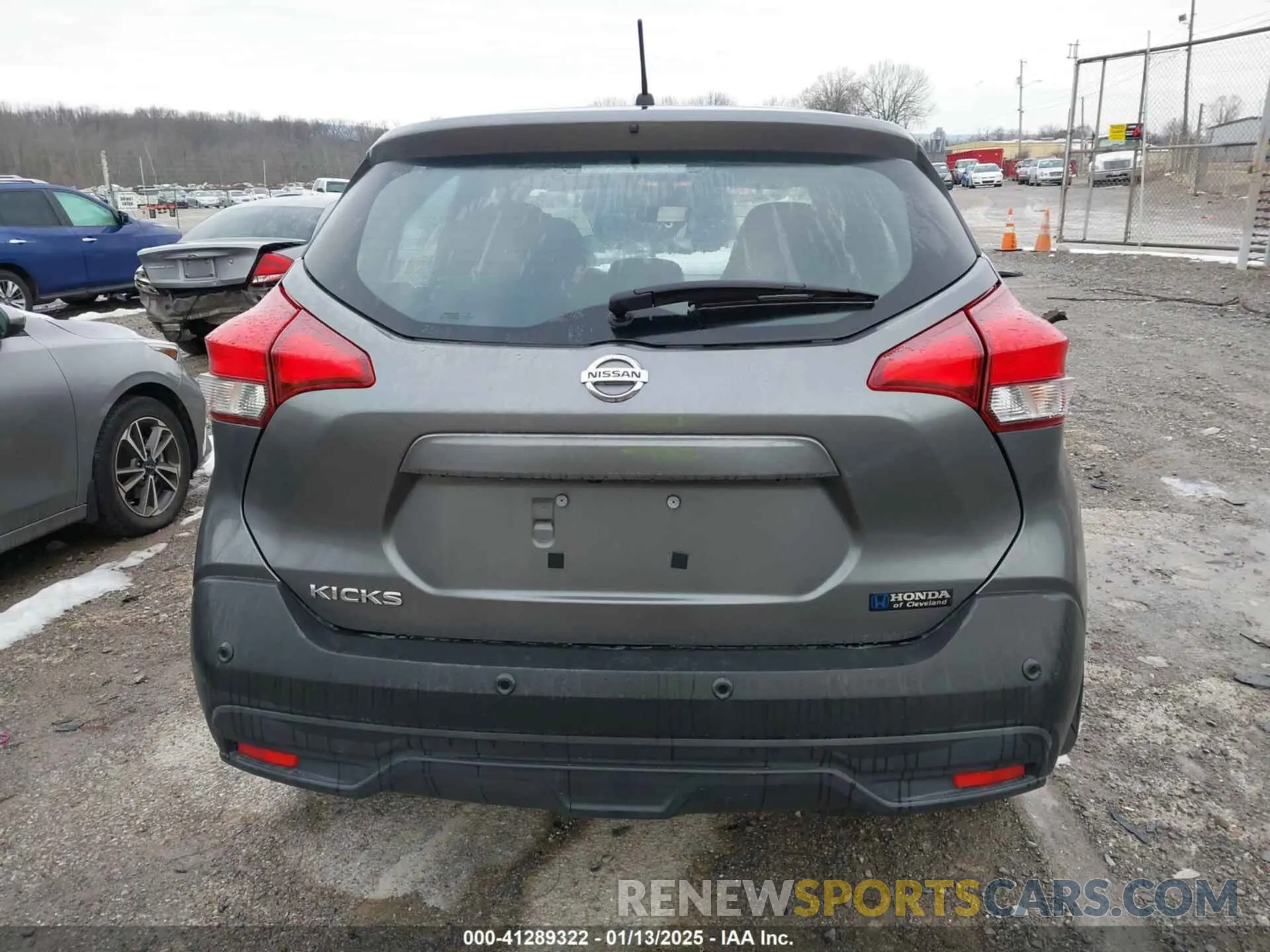15 fotografías del automóvil dañado 3N1CP5BV8LL520374 NISSAN KICKS 2020