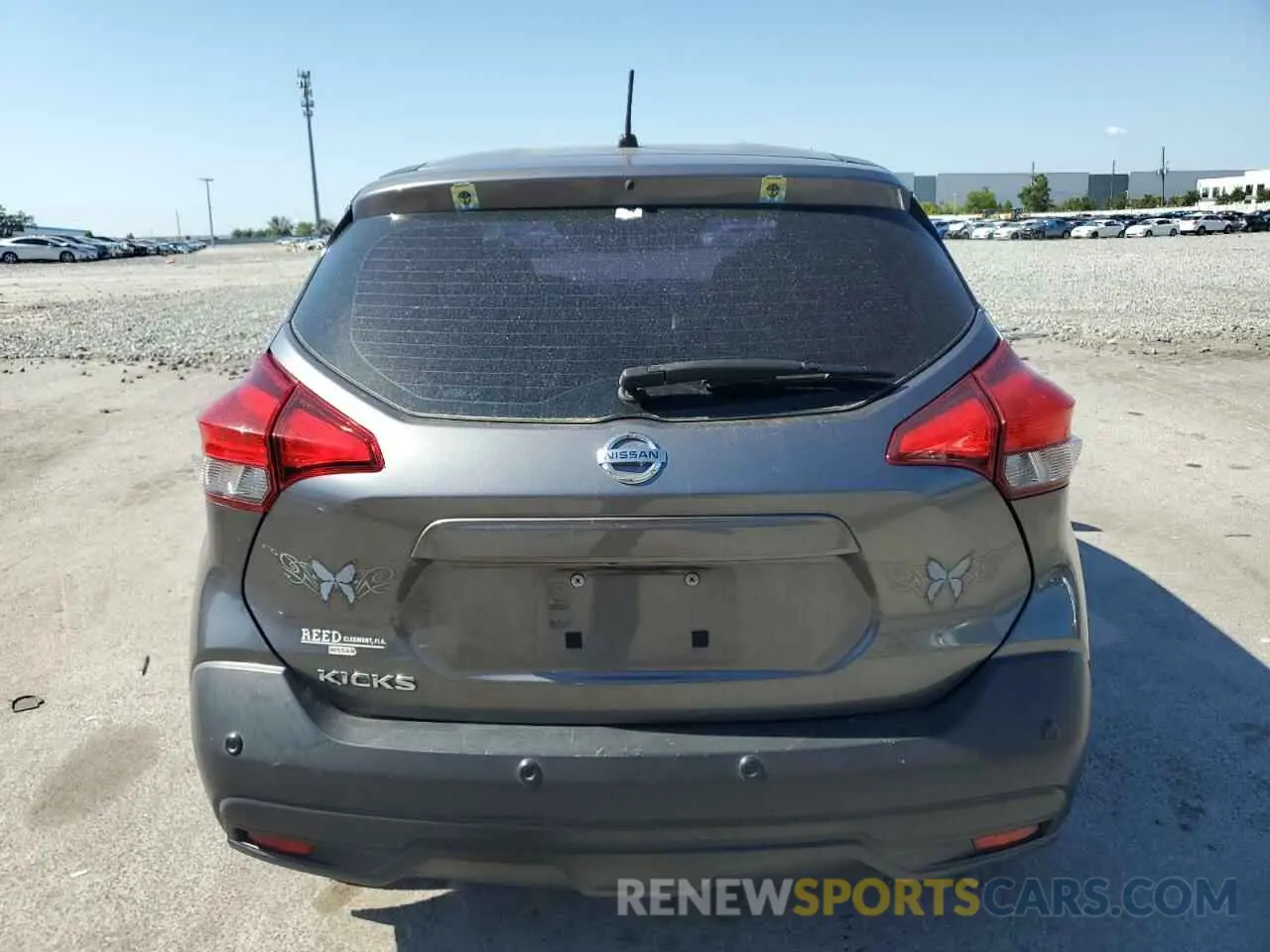 6 fotografías del automóvil dañado 3N1CP5BV8LL521489 NISSAN KICKS 2020