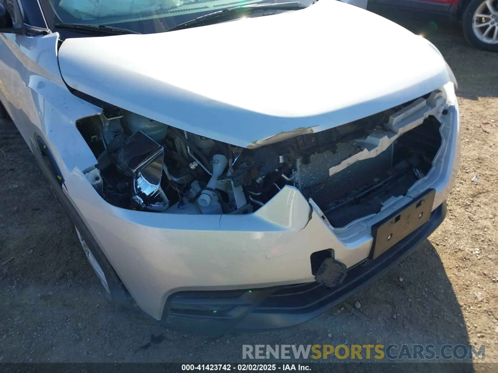 6 fotografías del automóvil dañado 3N1CP5BV8LL573169 NISSAN KICKS 2020
