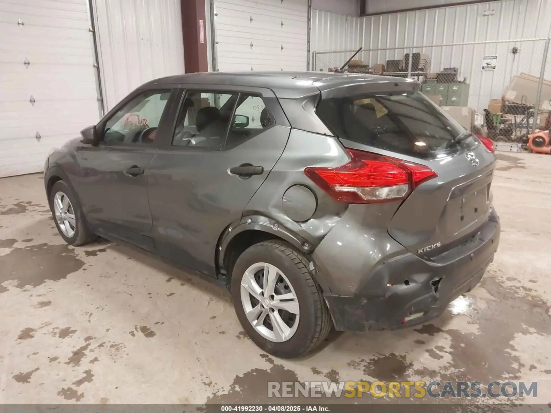 3 fotografías del automóvil dañado 3N1CP5BVXLL526676 NISSAN KICKS 2020