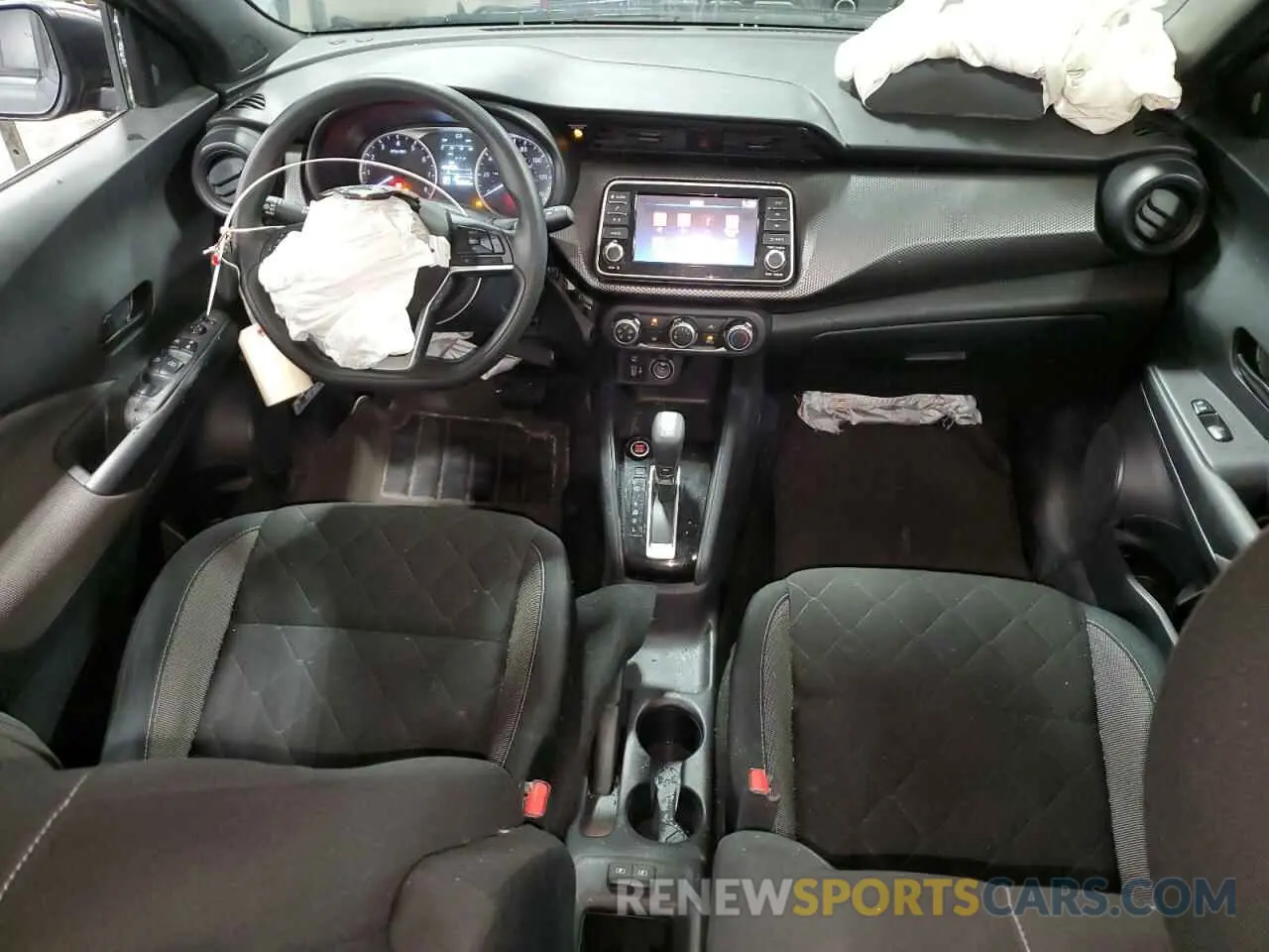 8 fotografías del automóvil dañado 3N1CP5BVXLL570533 NISSAN KICKS 2020