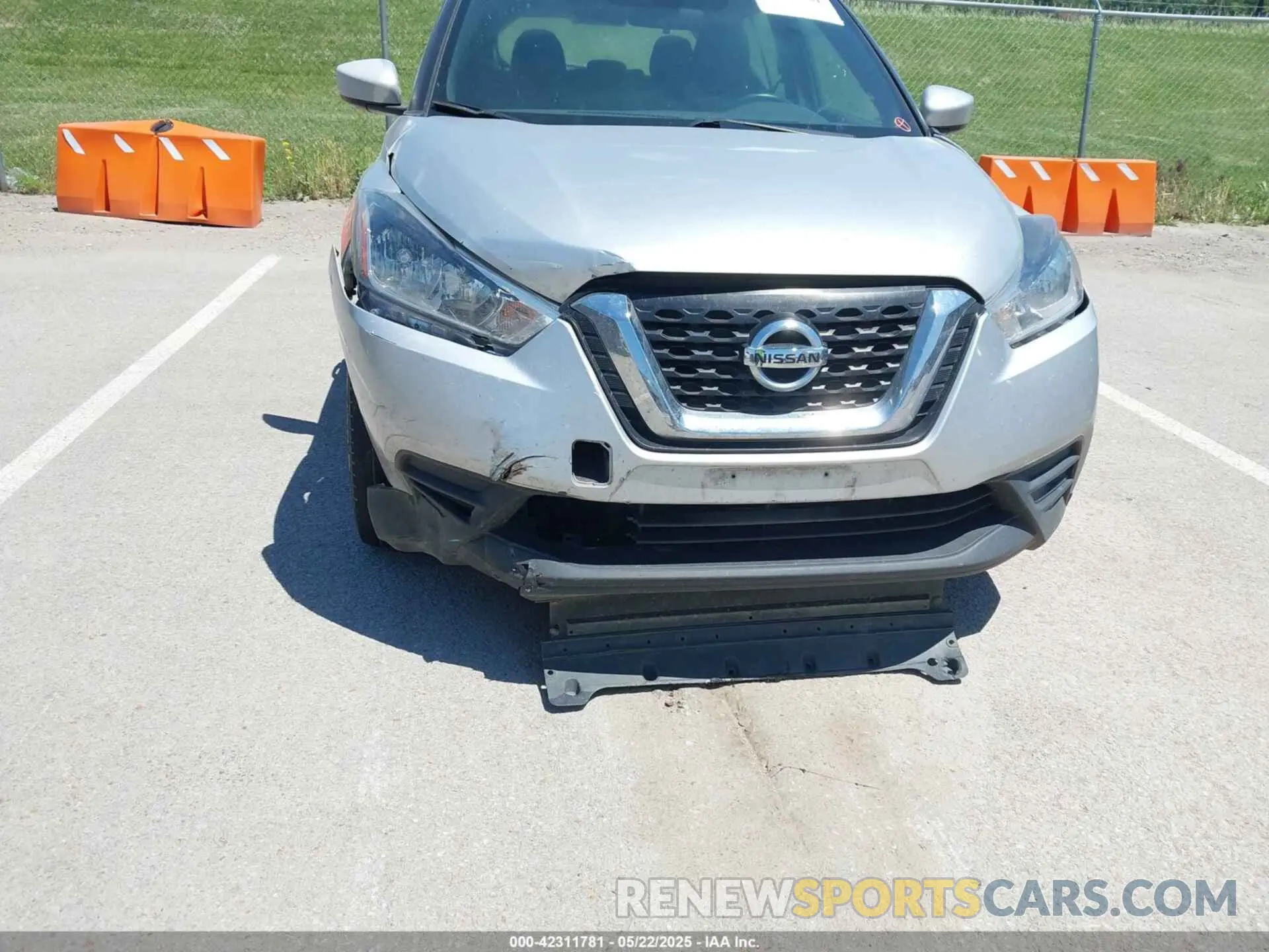 6 fotografías del automóvil dañado 3N1CP5CV0LL508475 NISSAN KICKS 2020