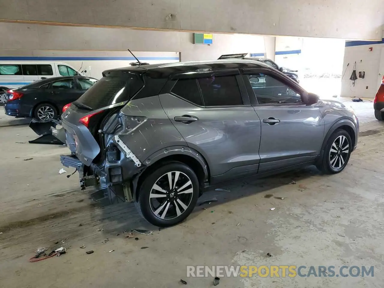 3 fotografías del automóvil dañado 3N1CP5CV0LL515779 NISSAN KICKS 2020