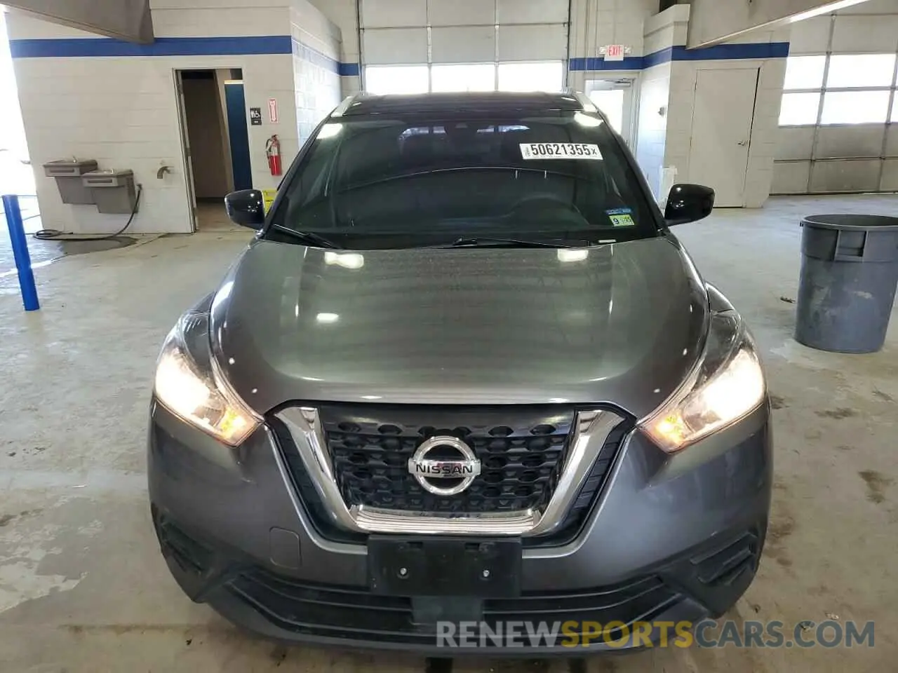 5 fotografías del automóvil dañado 3N1CP5CV0LL515779 NISSAN KICKS 2020