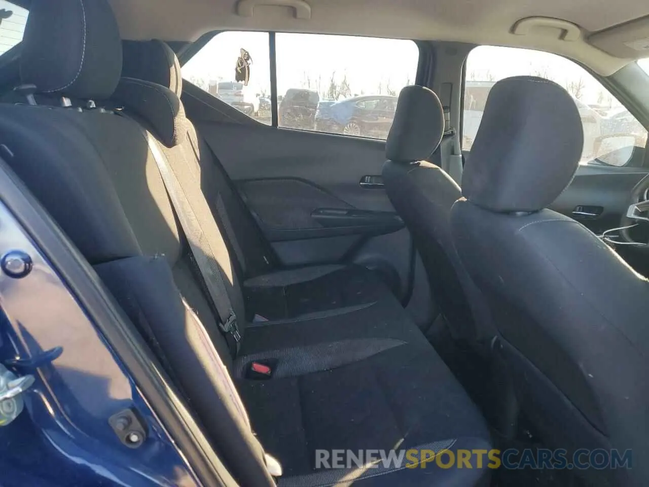 11 fotografías del automóvil dañado 3N1CP5CV0LL526393 NISSAN KICKS 2020