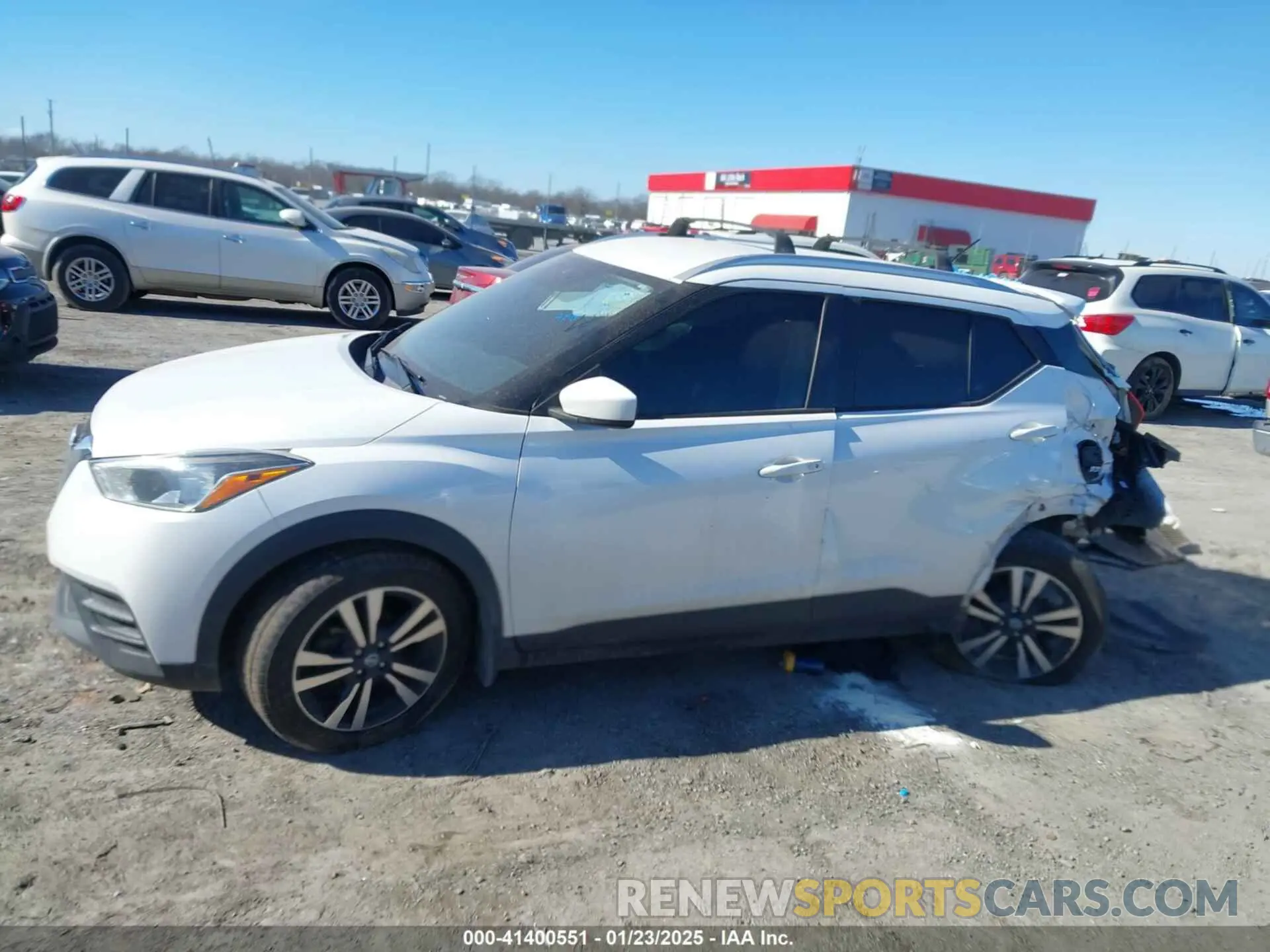 13 fotografías del automóvil dañado 3N1CP5CV1LL493890 NISSAN KICKS 2020