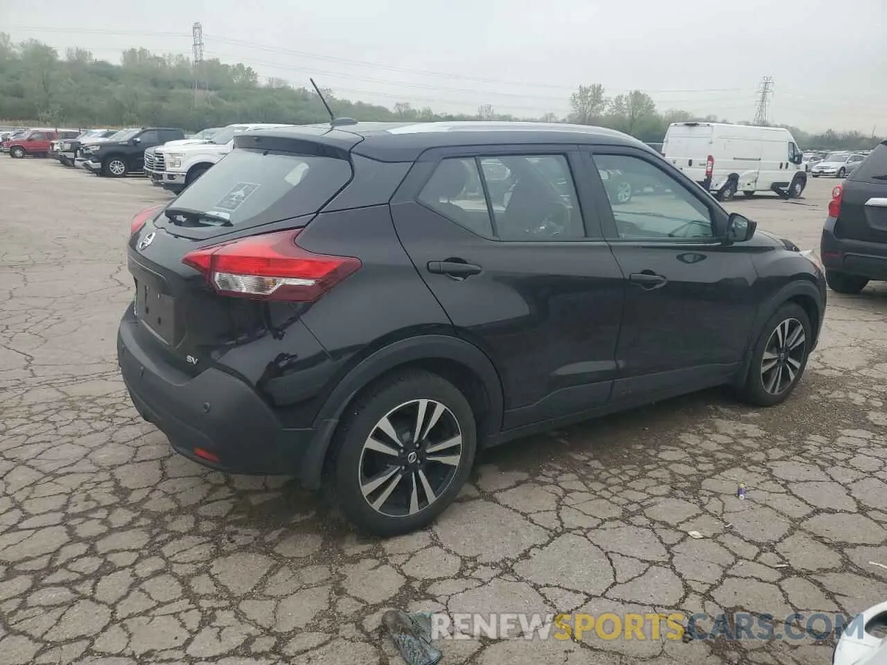 3 fotografías del automóvil dañado 3N1CP5CV1LL505312 NISSAN KICKS 2020