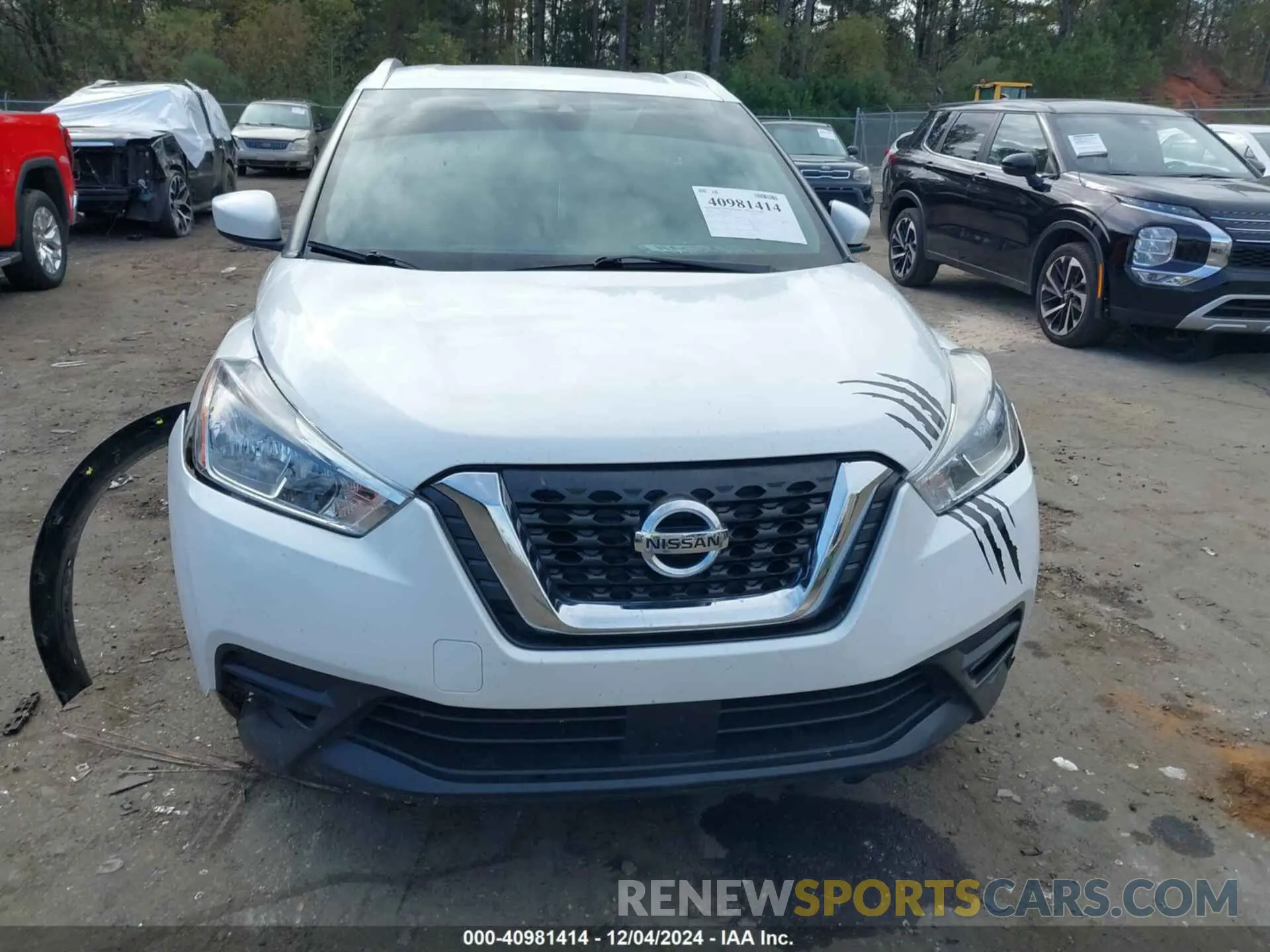 12 fotografías del automóvil dañado 3N1CP5CV1LL505729 NISSAN KICKS 2020