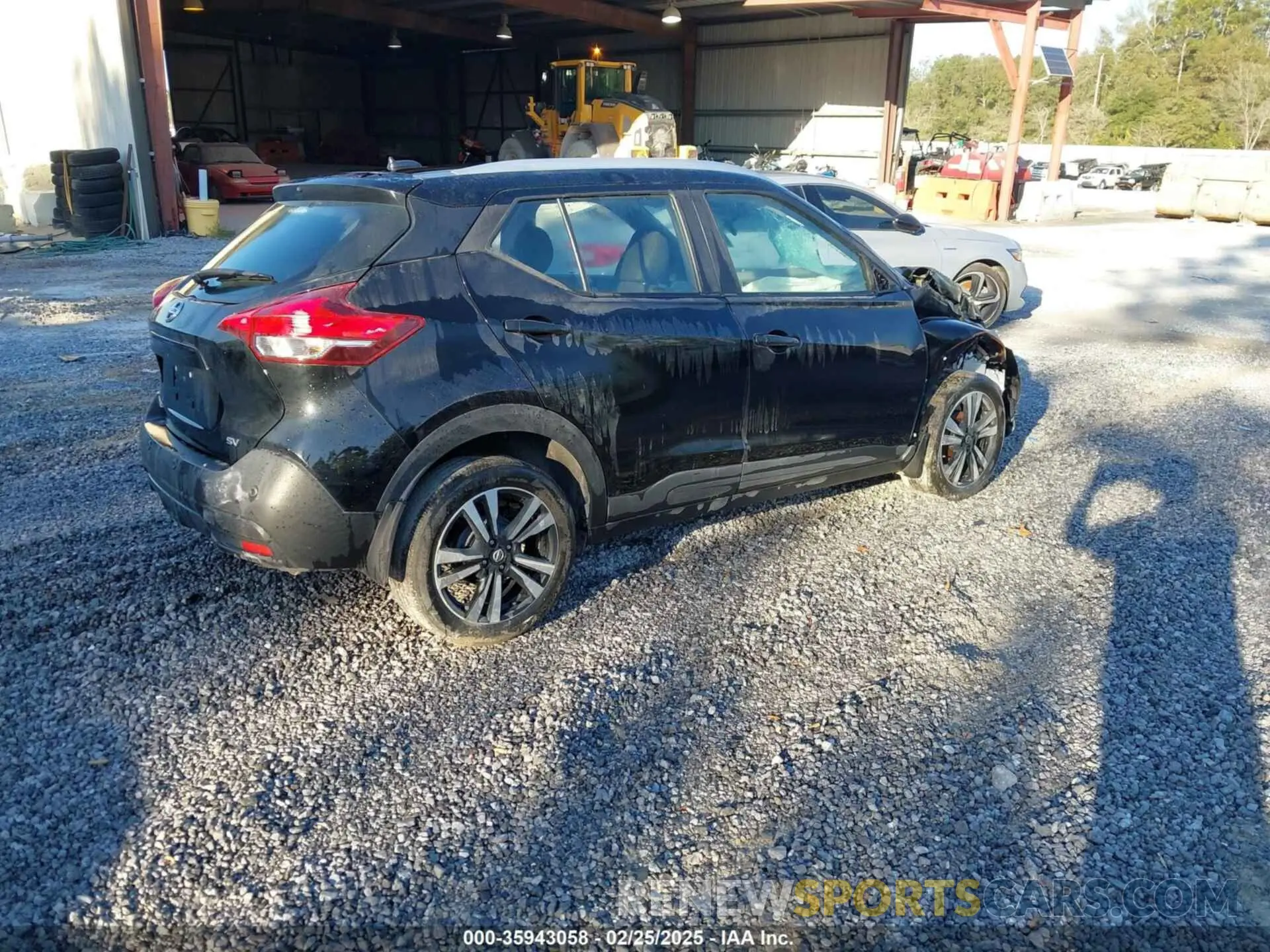 4 fotografías del automóvil dañado 3N1CP5CV1LL532882 NISSAN KICKS 2020