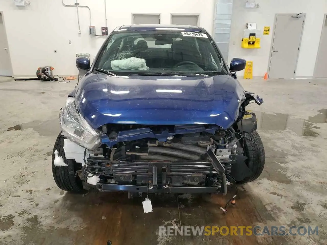 5 fotografías del automóvil dañado 3N1CP5CV2LL518389 NISSAN KICKS 2020