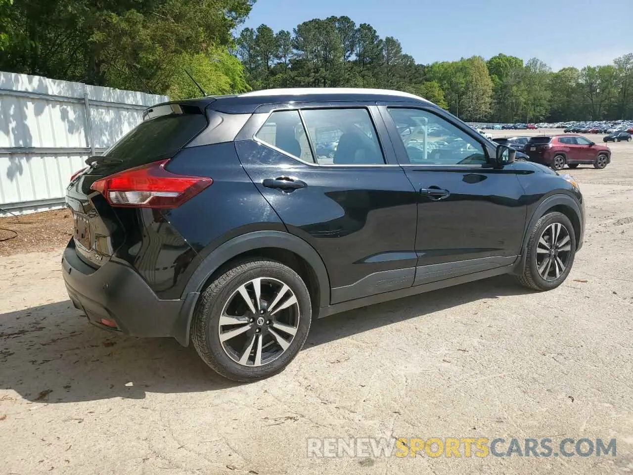 3 fotografías del automóvil dañado 3N1CP5CV2LL545592 NISSAN KICKS 2020