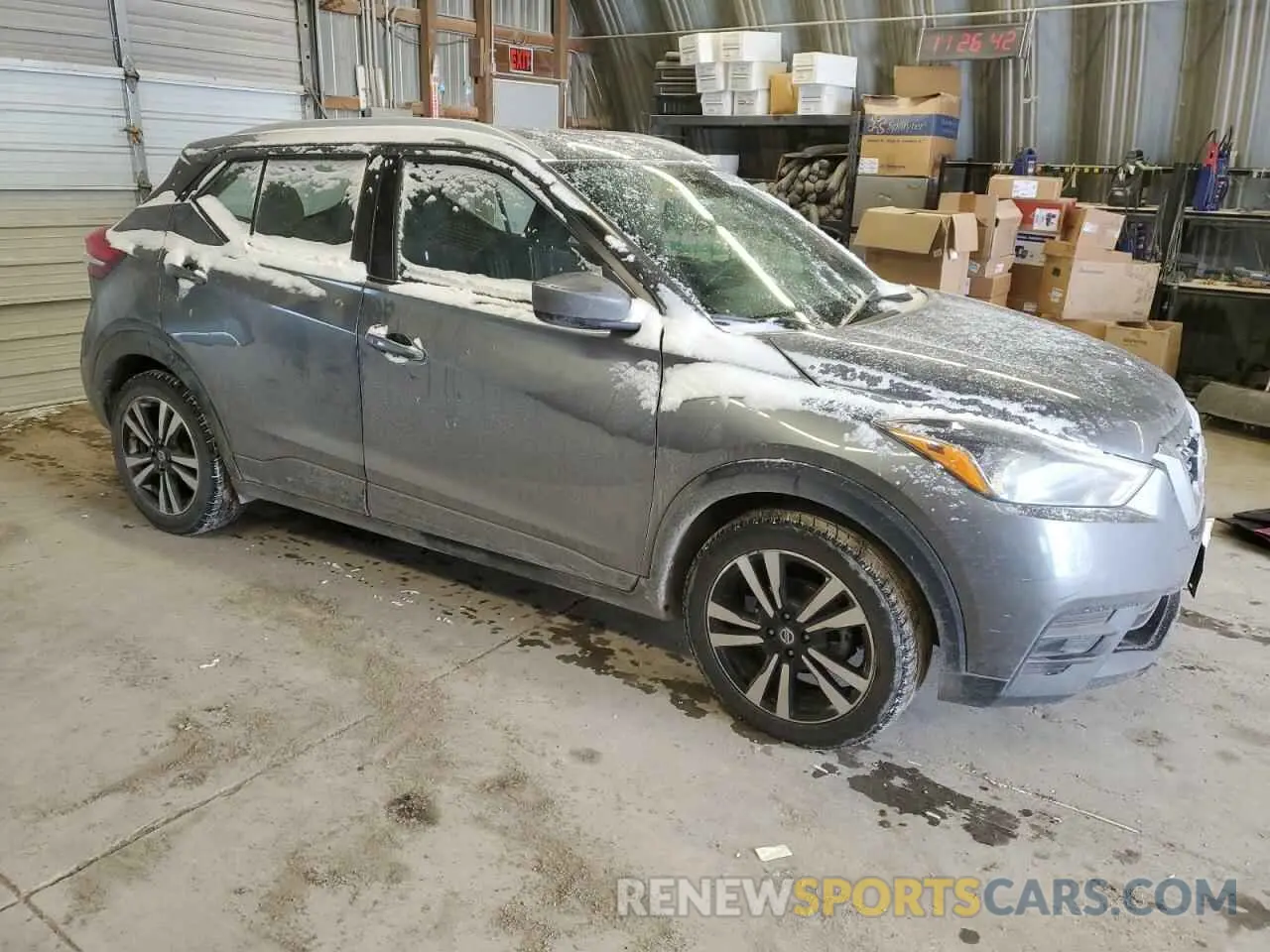 4 fotografías del automóvil dañado 3N1CP5CV3LL497794 NISSAN KICKS 2020