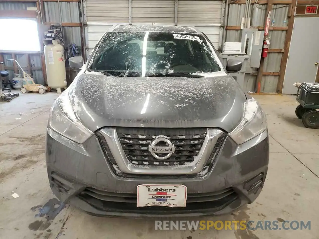 5 fotografías del automóvil dañado 3N1CP5CV3LL497794 NISSAN KICKS 2020