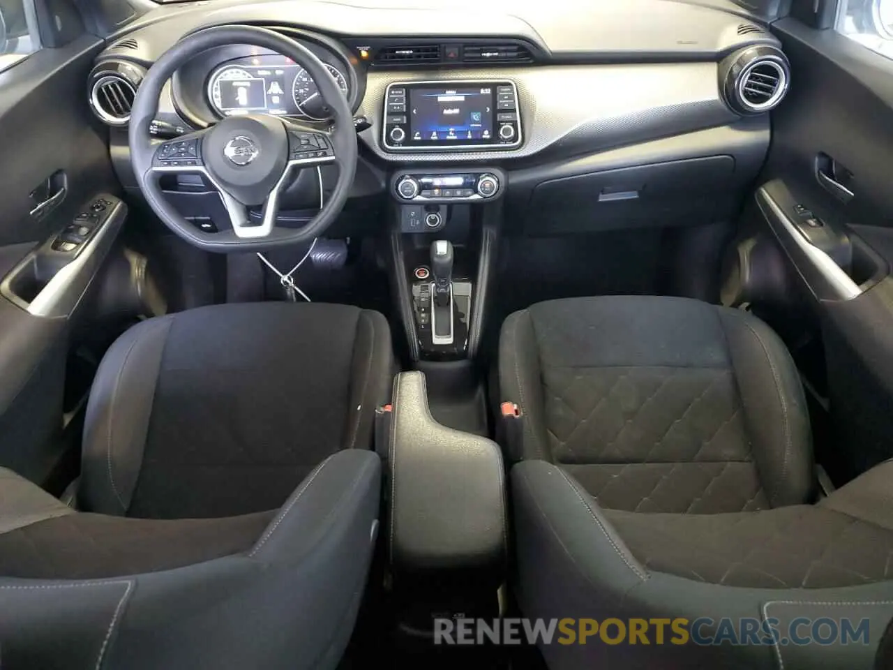 8 fotografías del automóvil dañado 3N1CP5CV3LL542927 NISSAN KICKS 2020