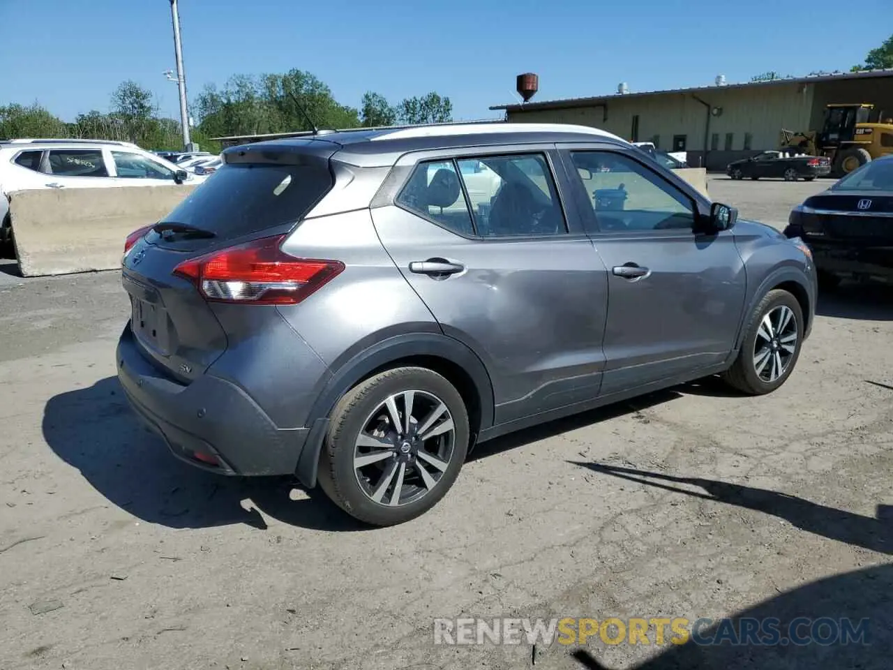 3 fotografías del automóvil dañado 3N1CP5CV4LL504882 NISSAN KICKS 2020