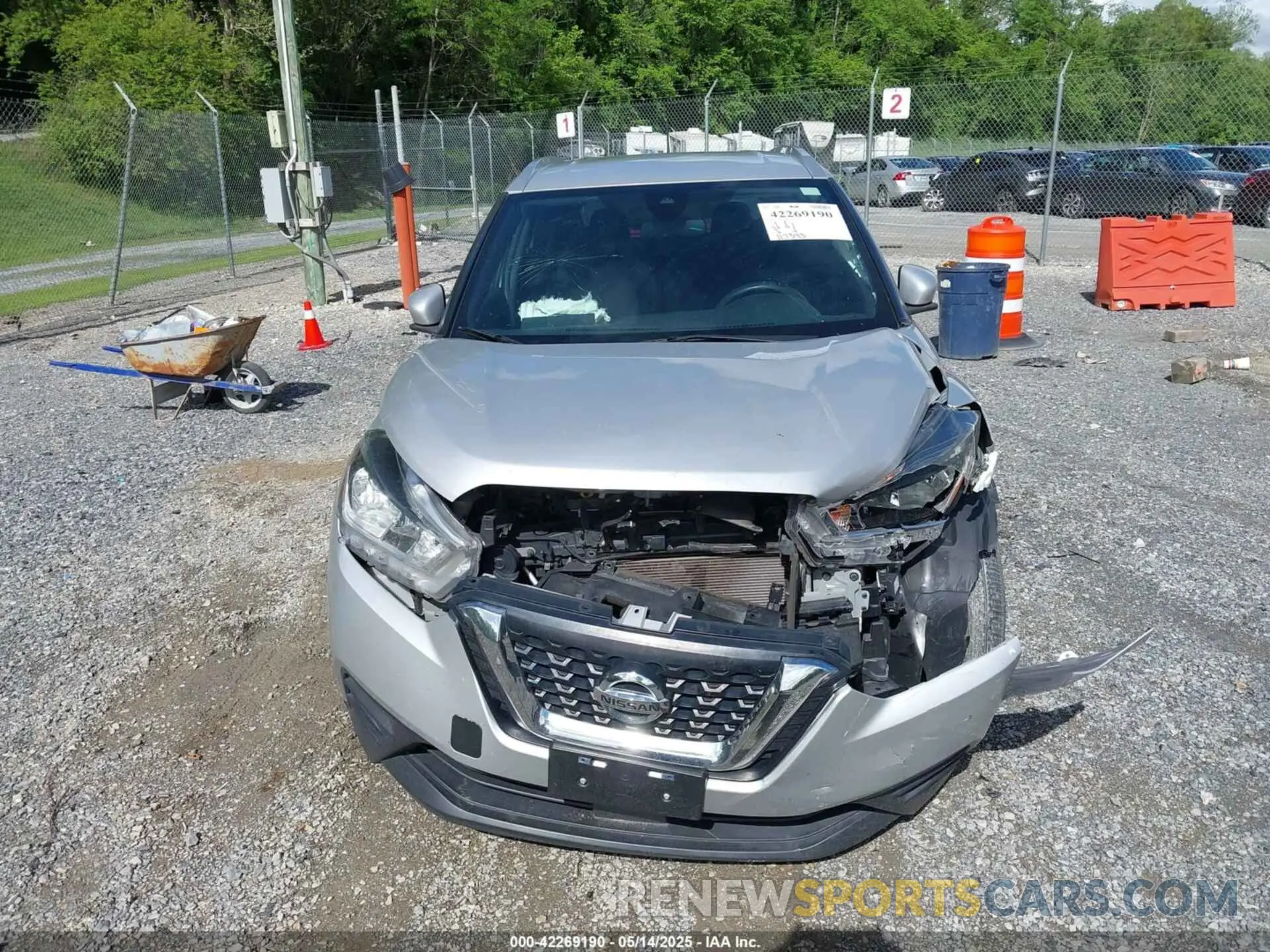 12 fotografías del automóvil dañado 3N1CP5CV4LL507278 NISSAN KICKS 2020