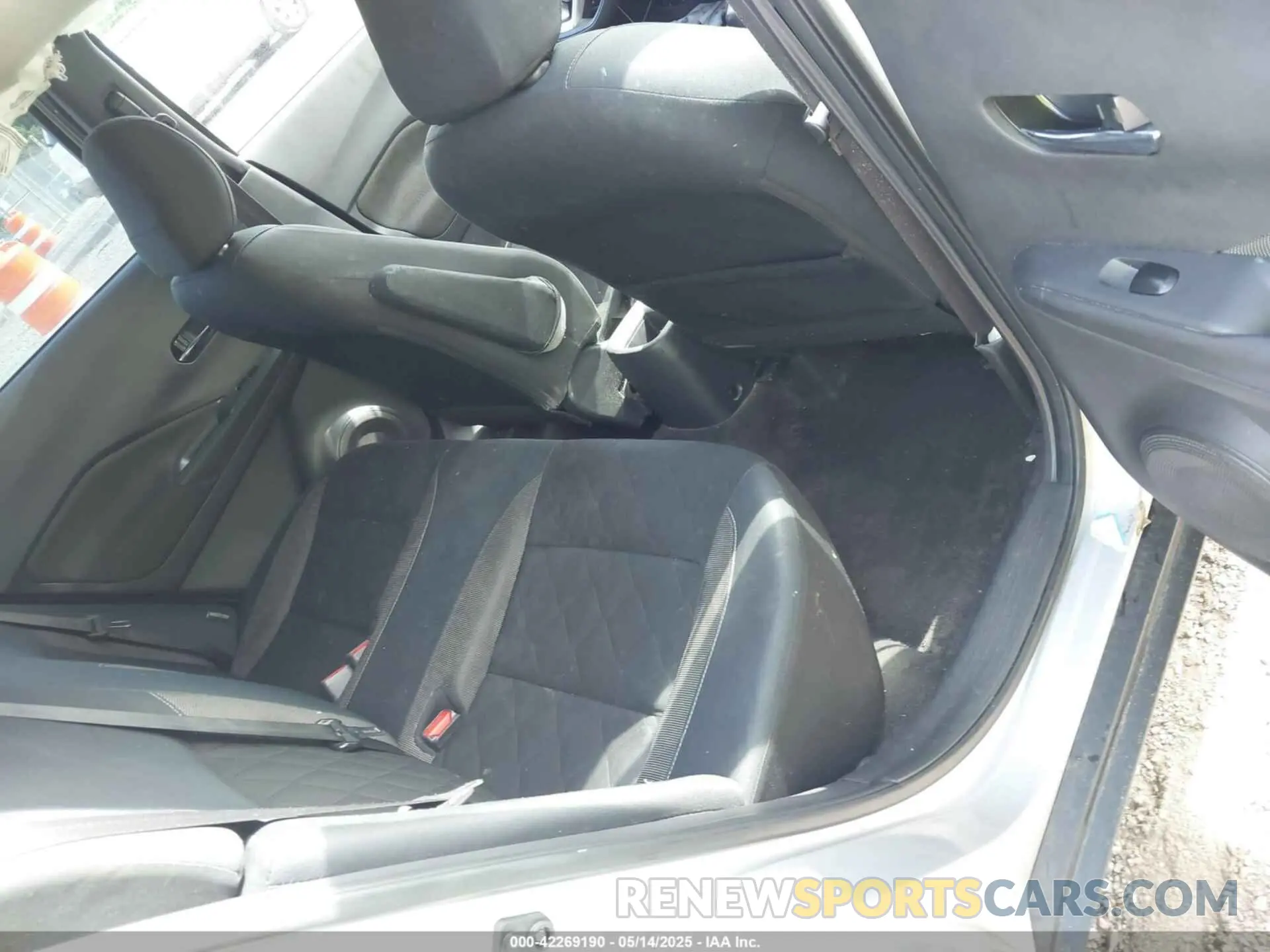 8 fotografías del automóvil dañado 3N1CP5CV4LL507278 NISSAN KICKS 2020