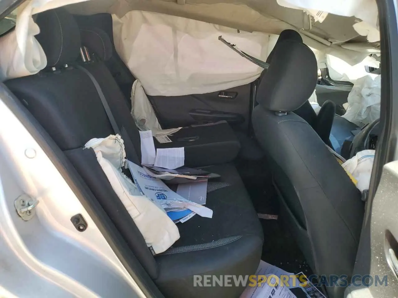 12 fotografías del automóvil dañado 3N1CP5CV4LL521083 NISSAN KICKS 2020
