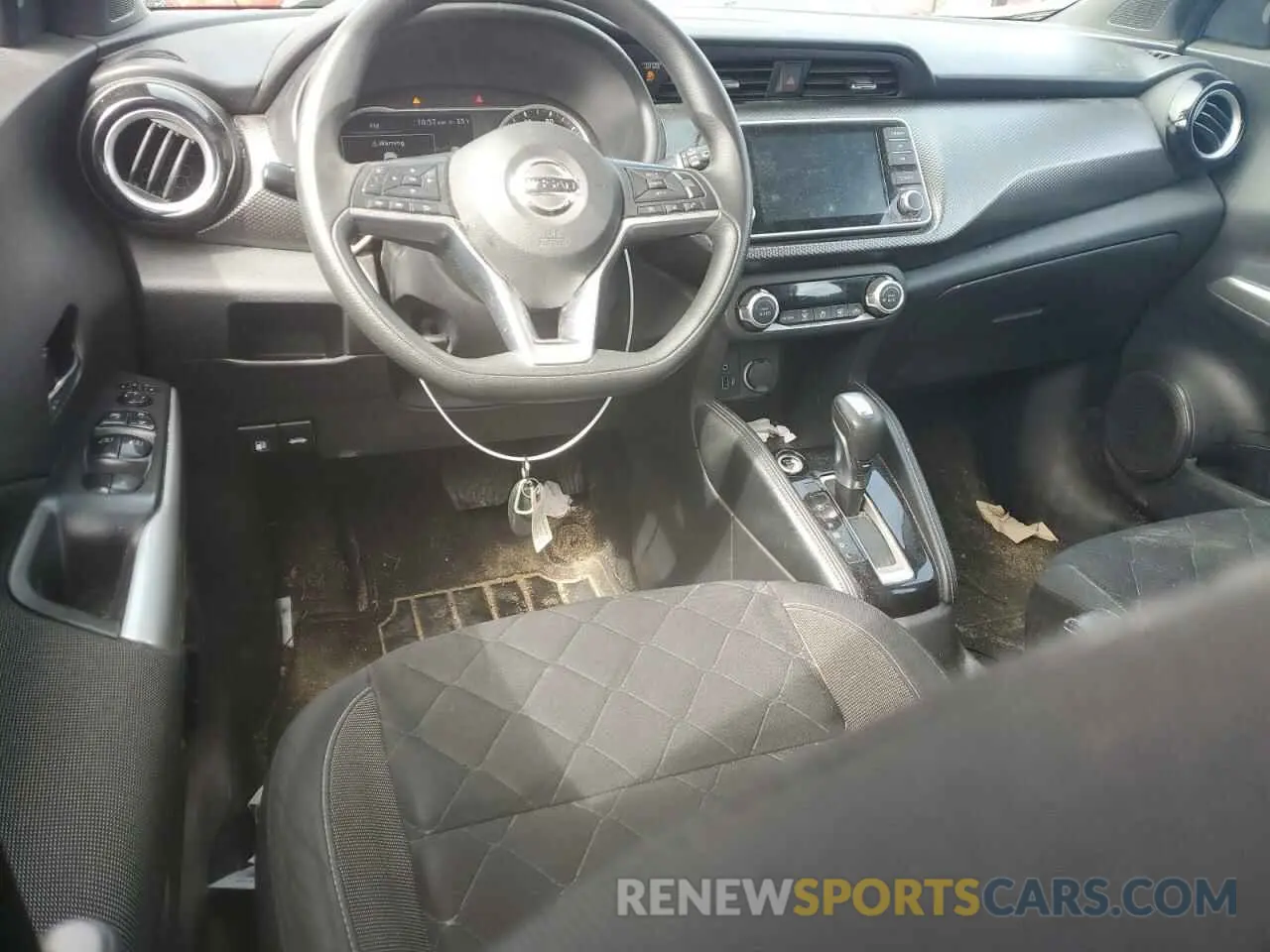 8 fotografías del automóvil dañado 3N1CP5CV4LL538997 NISSAN KICKS 2020