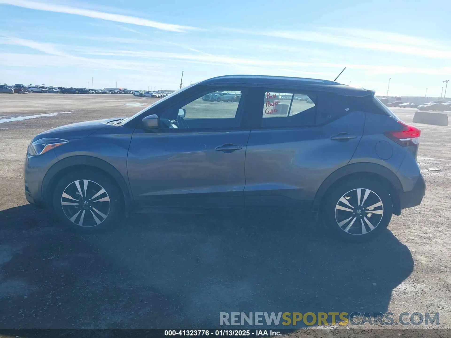 14 fotografías del automóvil dañado 3N1CP5CV4LL539325 NISSAN KICKS 2020