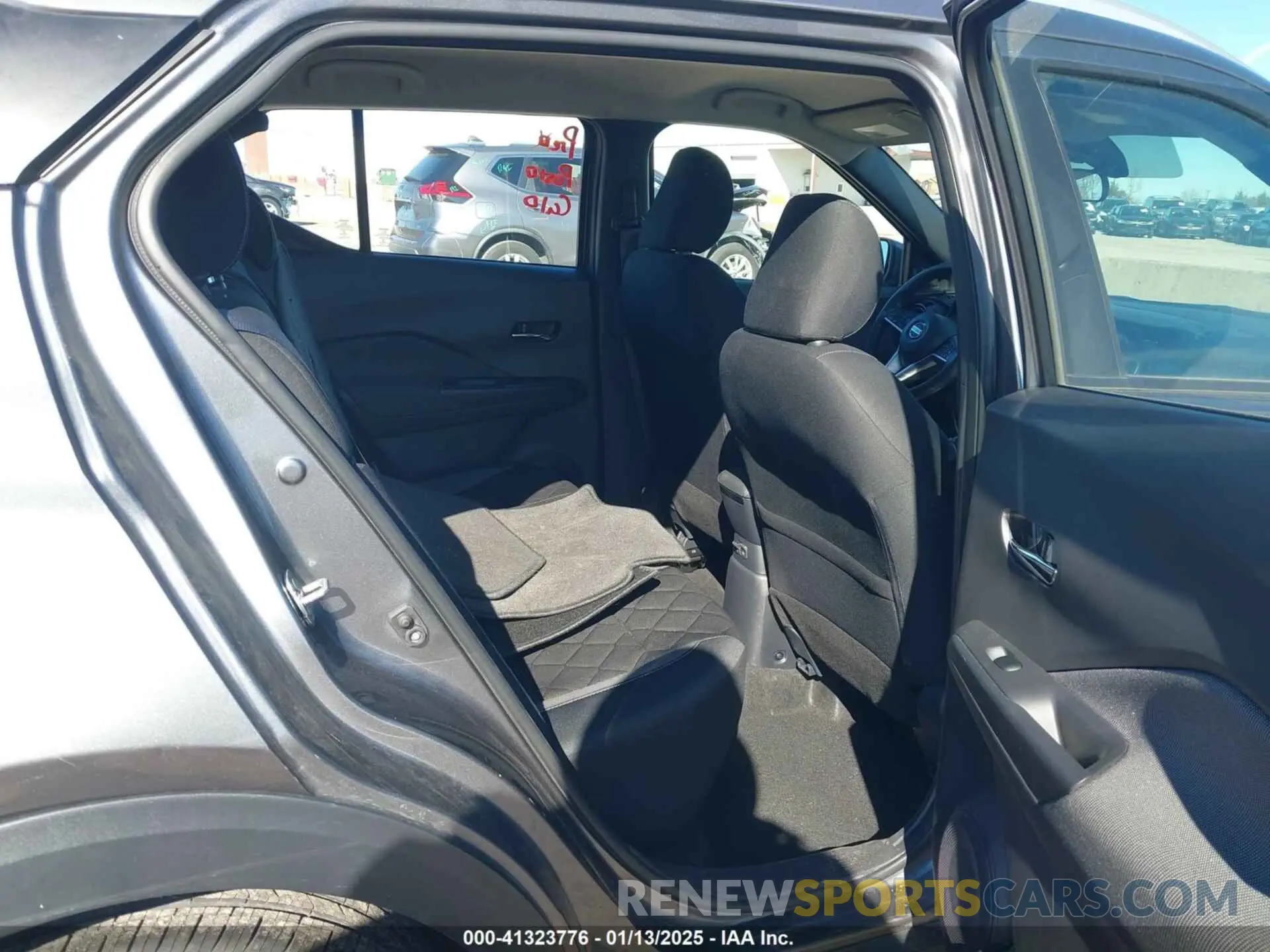 8 fotografías del automóvil dañado 3N1CP5CV4LL539325 NISSAN KICKS 2020