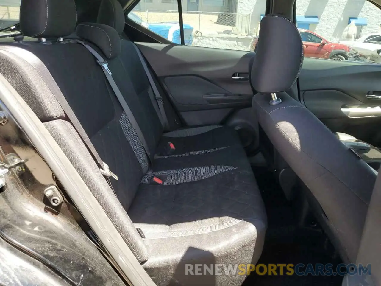 11 fotografías del automóvil dañado 3N1CP5CV4LL564841 NISSAN KICKS 2020