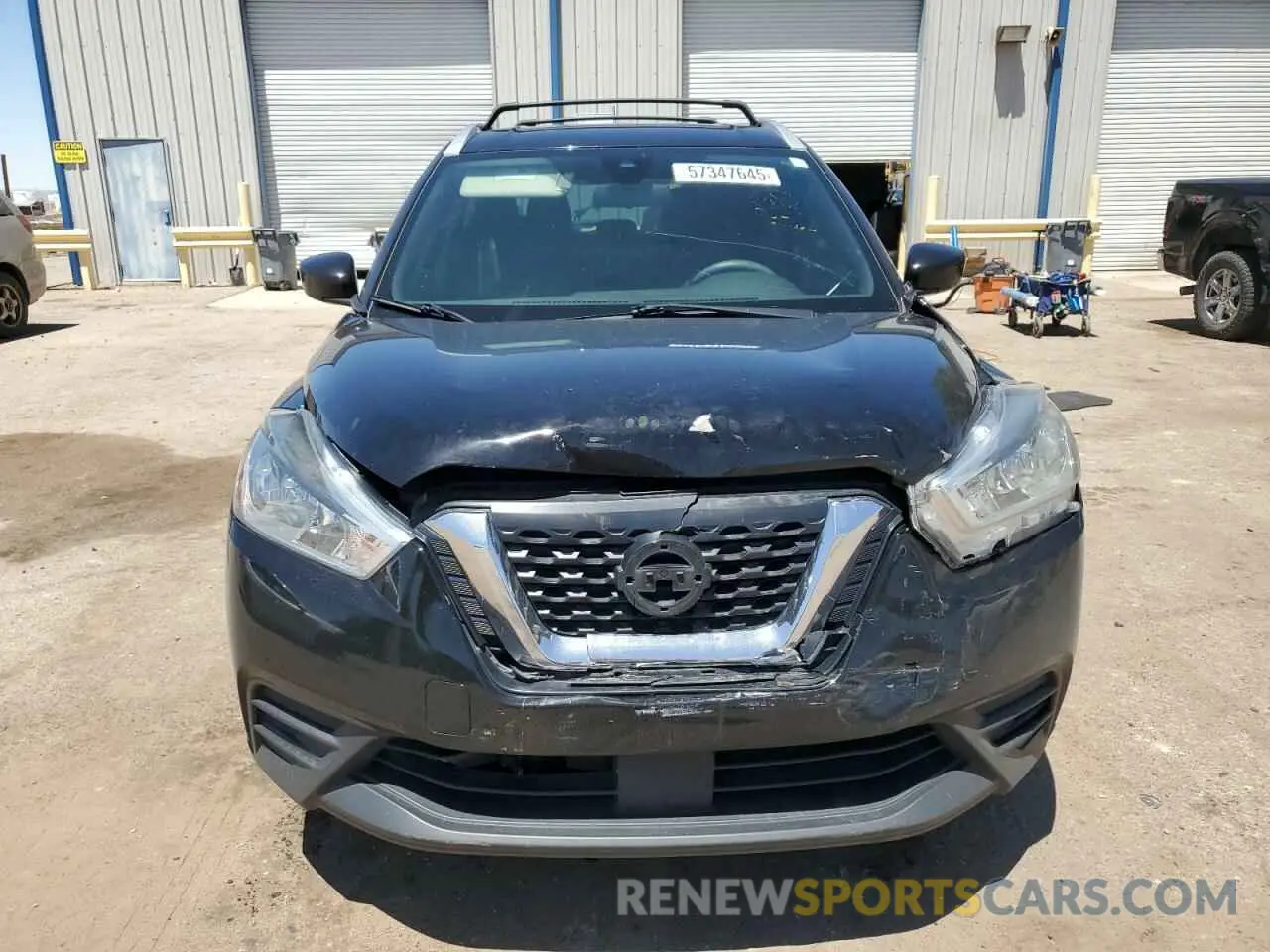 5 fotografías del automóvil dañado 3N1CP5CV4LL564841 NISSAN KICKS 2020