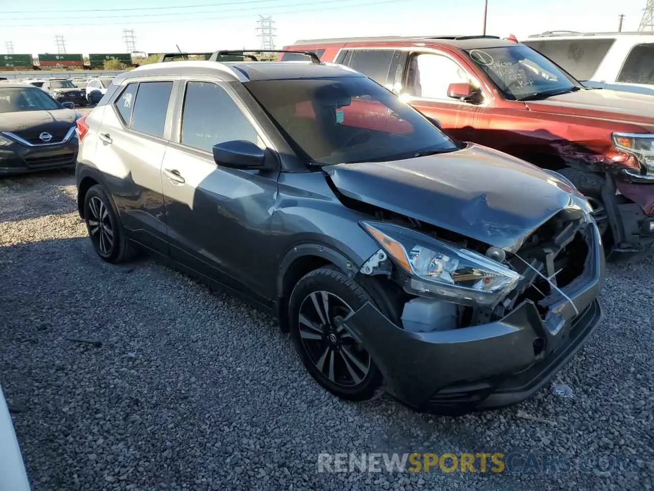 4 fotografías del automóvil dañado 3N1CP5CV5LL487252 NISSAN KICKS 2020