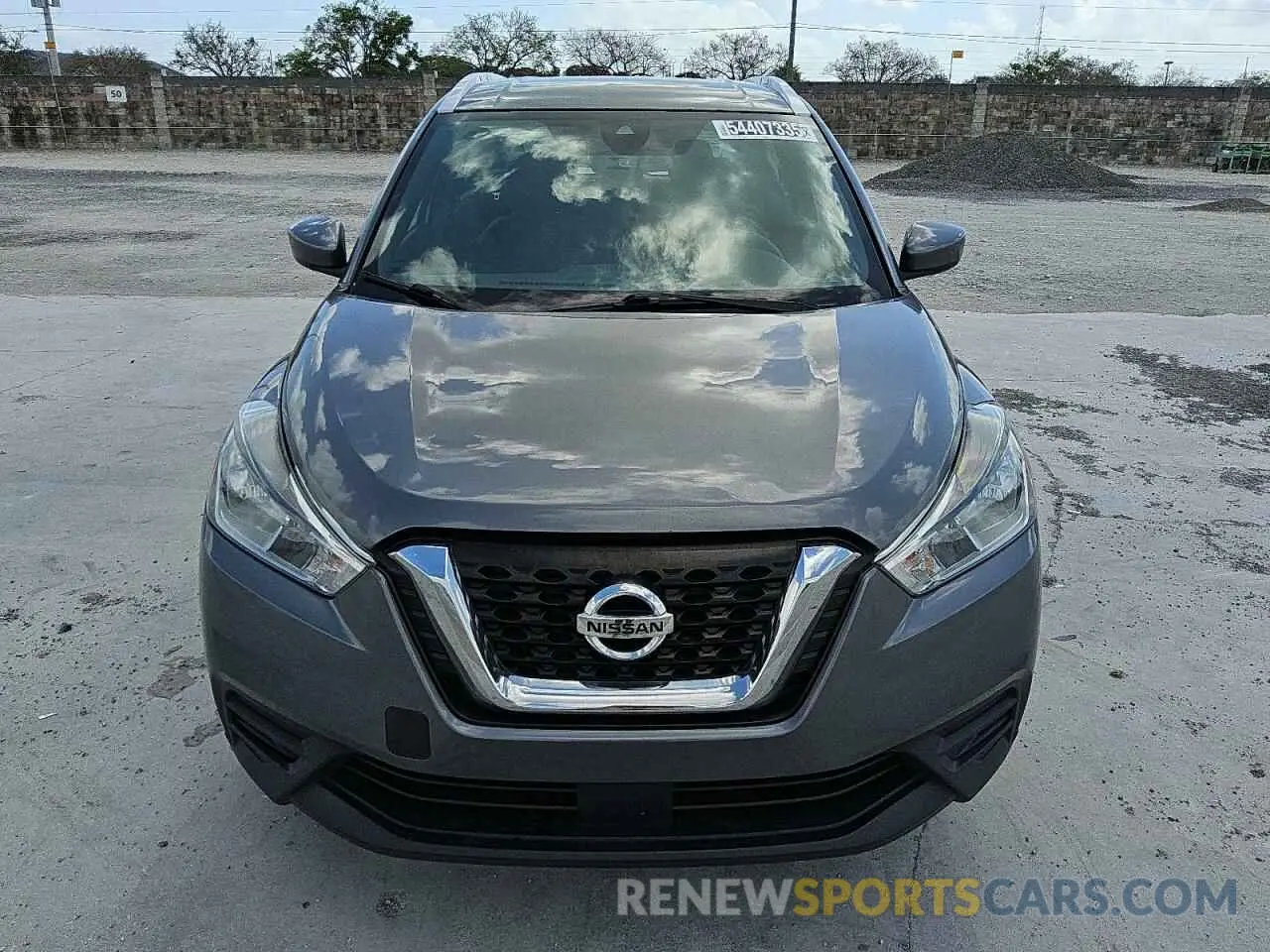 5 fotografías del automóvil dañado 3N1CP5CV5LL515311 NISSAN KICKS 2020
