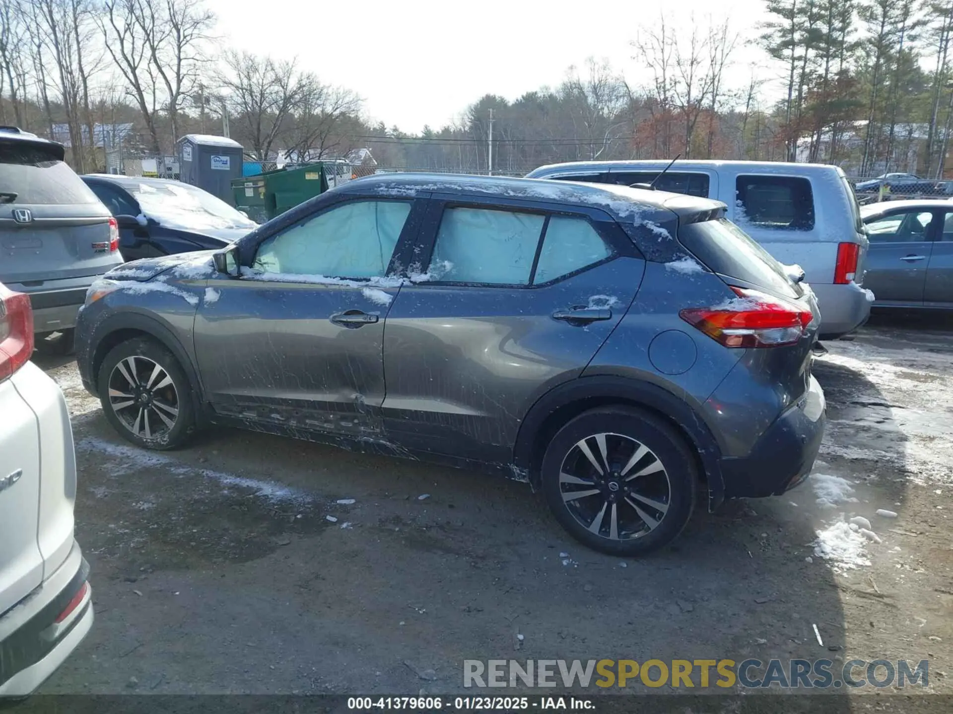 14 fotografías del automóvil dañado 3N1CP5CV5LL559390 NISSAN KICKS 2020