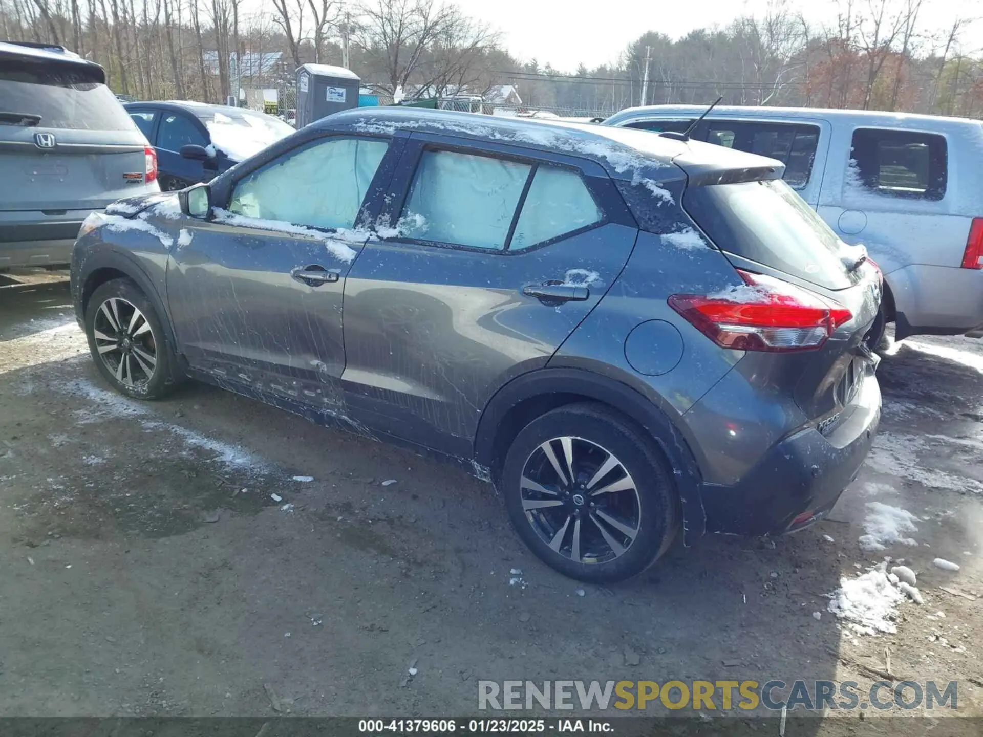 3 fotografías del automóvil dañado 3N1CP5CV5LL559390 NISSAN KICKS 2020