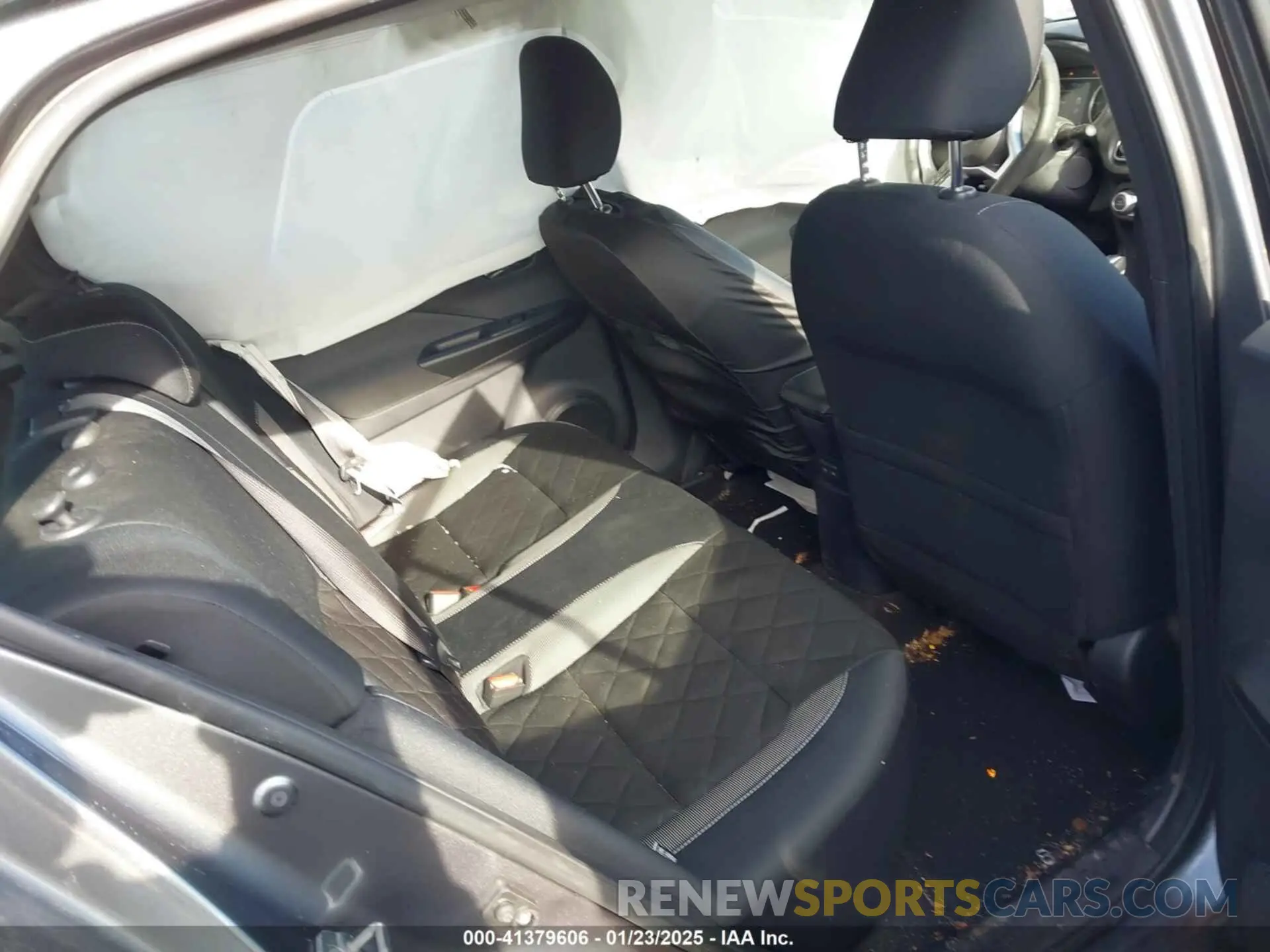 8 fotografías del automóvil dañado 3N1CP5CV5LL559390 NISSAN KICKS 2020