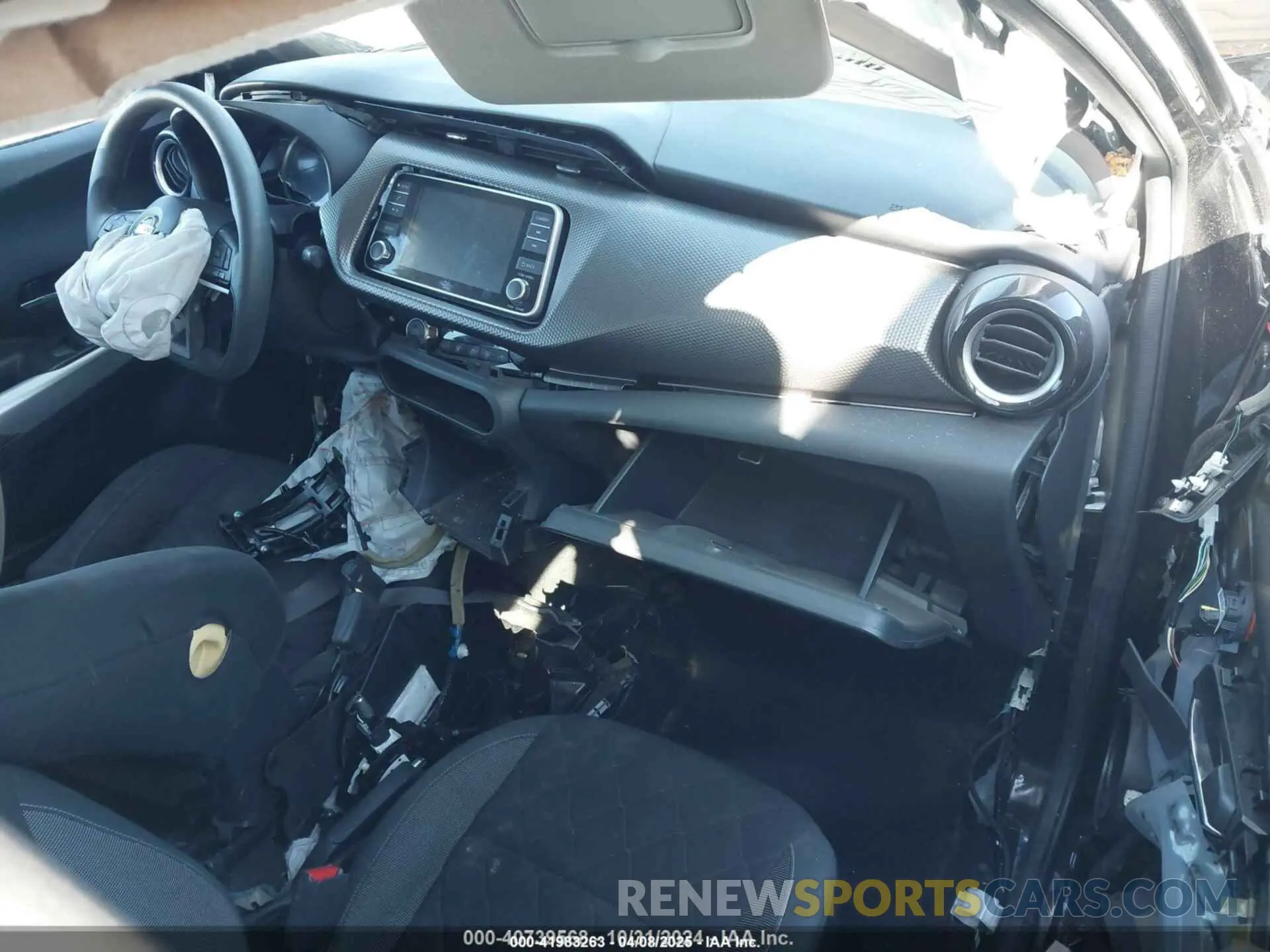5 fotografías del automóvil dañado 3N1CP5CV7LL549315 NISSAN KICKS 2020