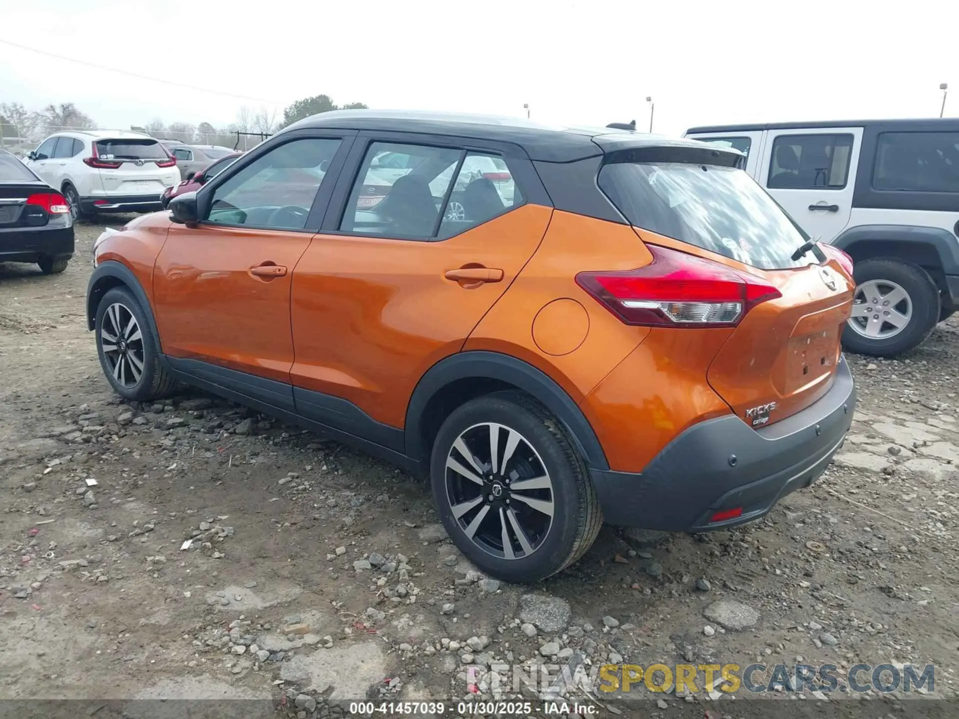 3 fotografías del automóvil dañado 3N1CP5CV8LL505923 NISSAN KICKS 2020