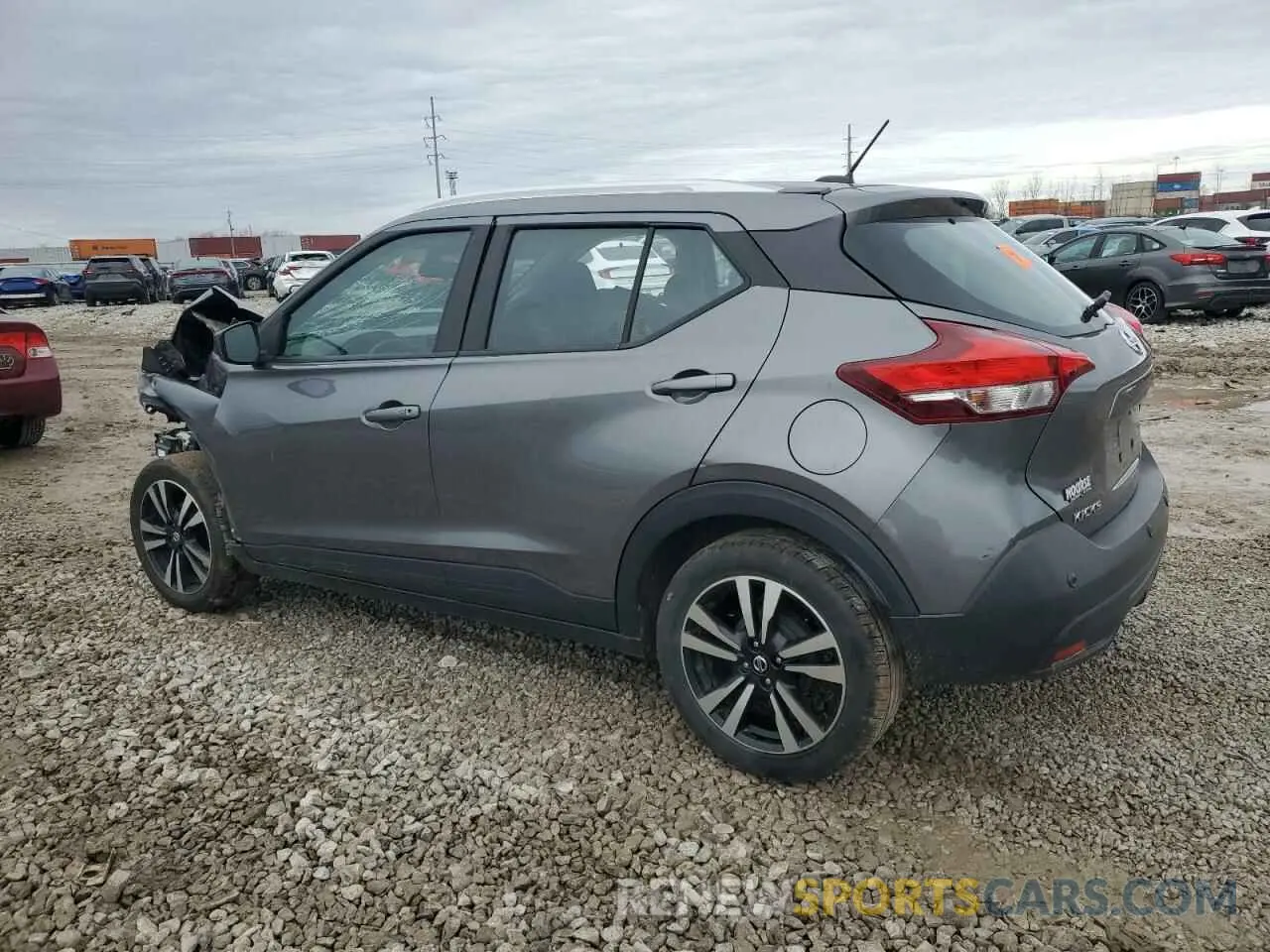 2 fotografías del automóvil dañado 3N1CP5CV8LL517537 NISSAN KICKS 2020