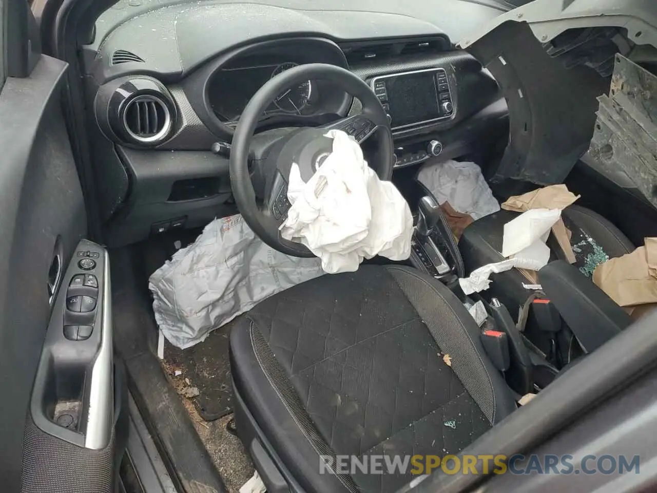 8 fotografías del automóvil dañado 3N1CP5CV8LL517537 NISSAN KICKS 2020