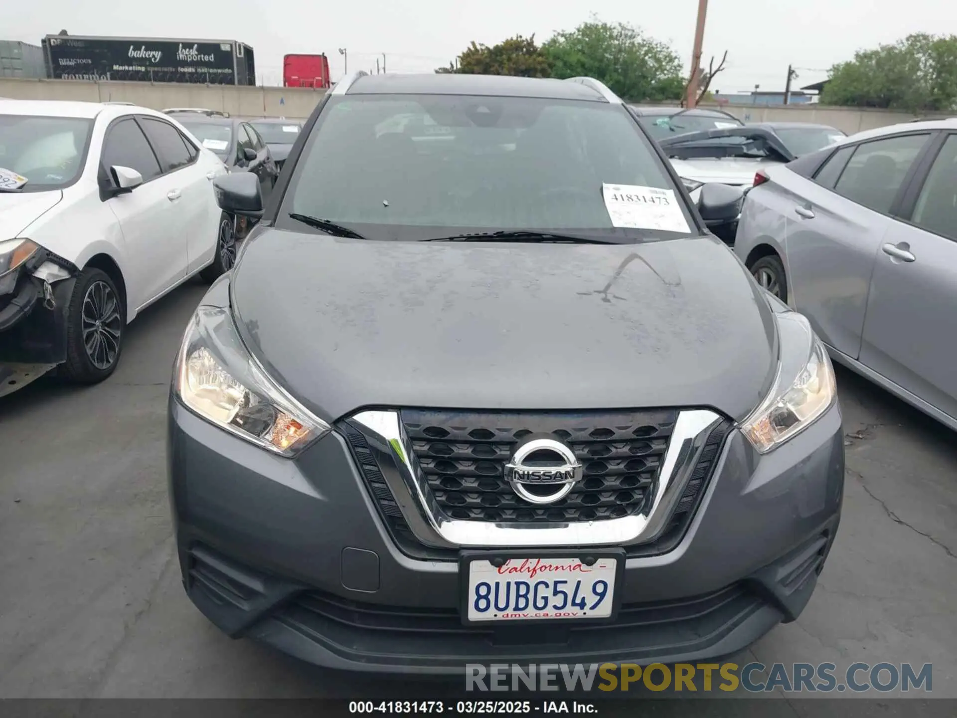 13 fotografías del automóvil dañado 3N1CP5CV8LL565765 NISSAN KICKS 2020
