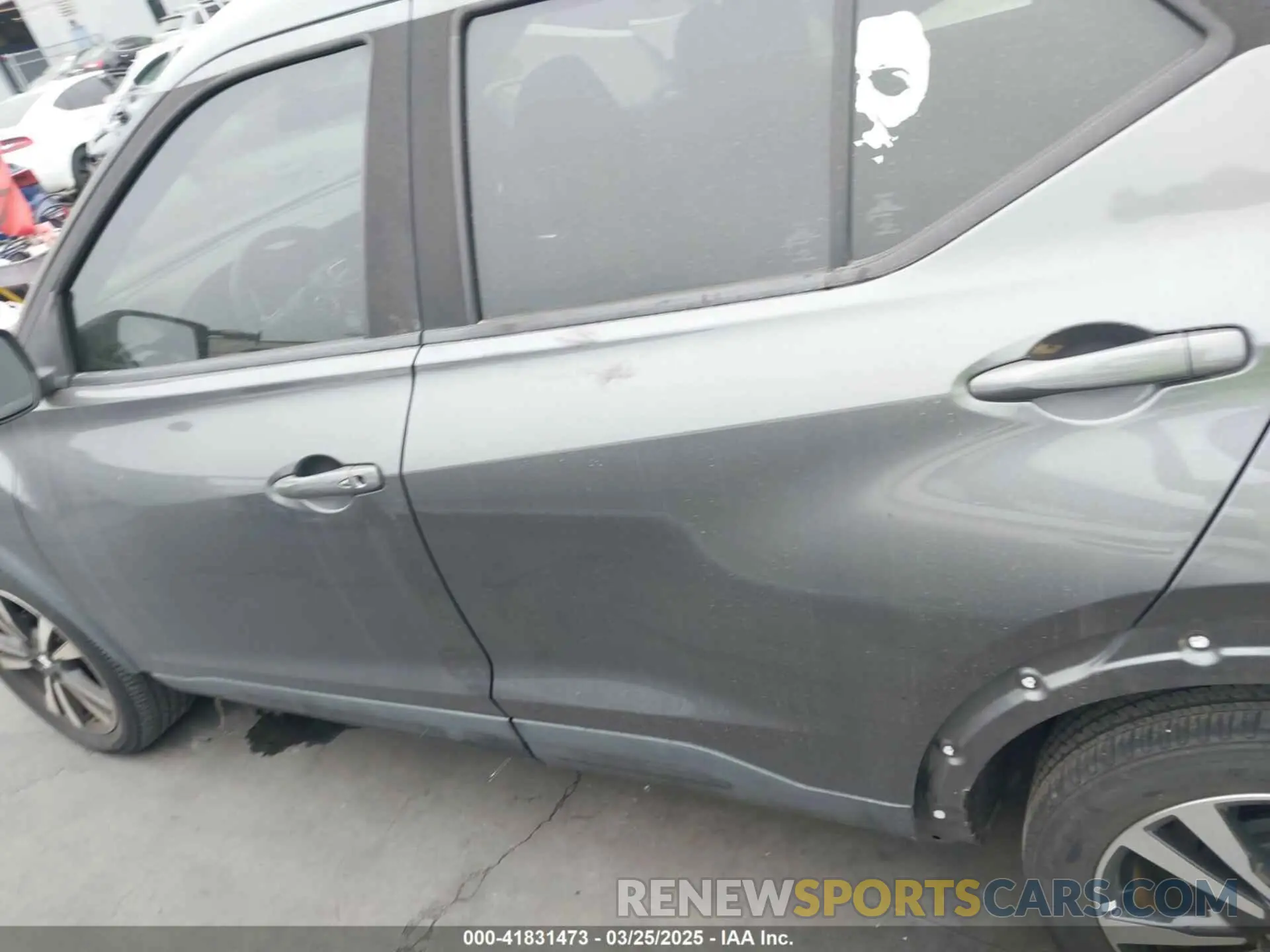 15 fotografías del automóvil dañado 3N1CP5CV8LL565765 NISSAN KICKS 2020