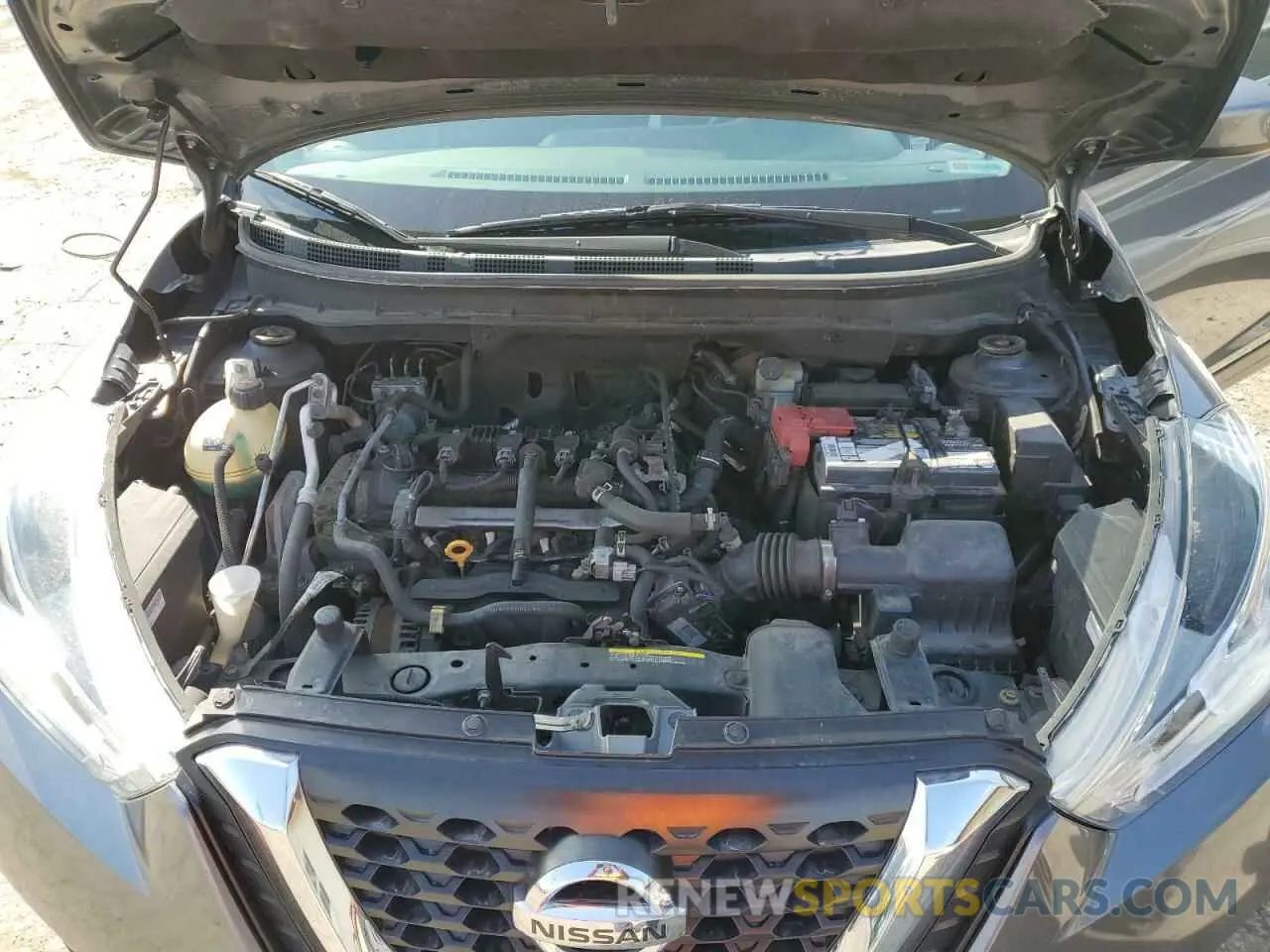 14 fotografías del automóvil dañado 3N1CP5CV9LL494835 NISSAN KICKS 2020