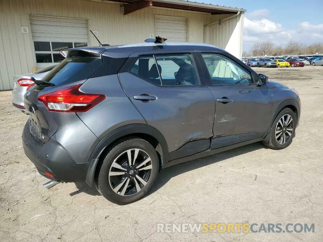 3 fotografías del automóvil dañado 3N1CP5CV9LL494835 NISSAN KICKS 2020