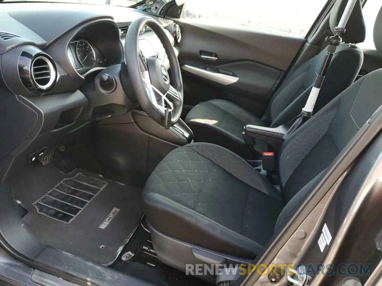 7 fotografías del automóvil dañado 3N1CP5CV9LL494835 NISSAN KICKS 2020