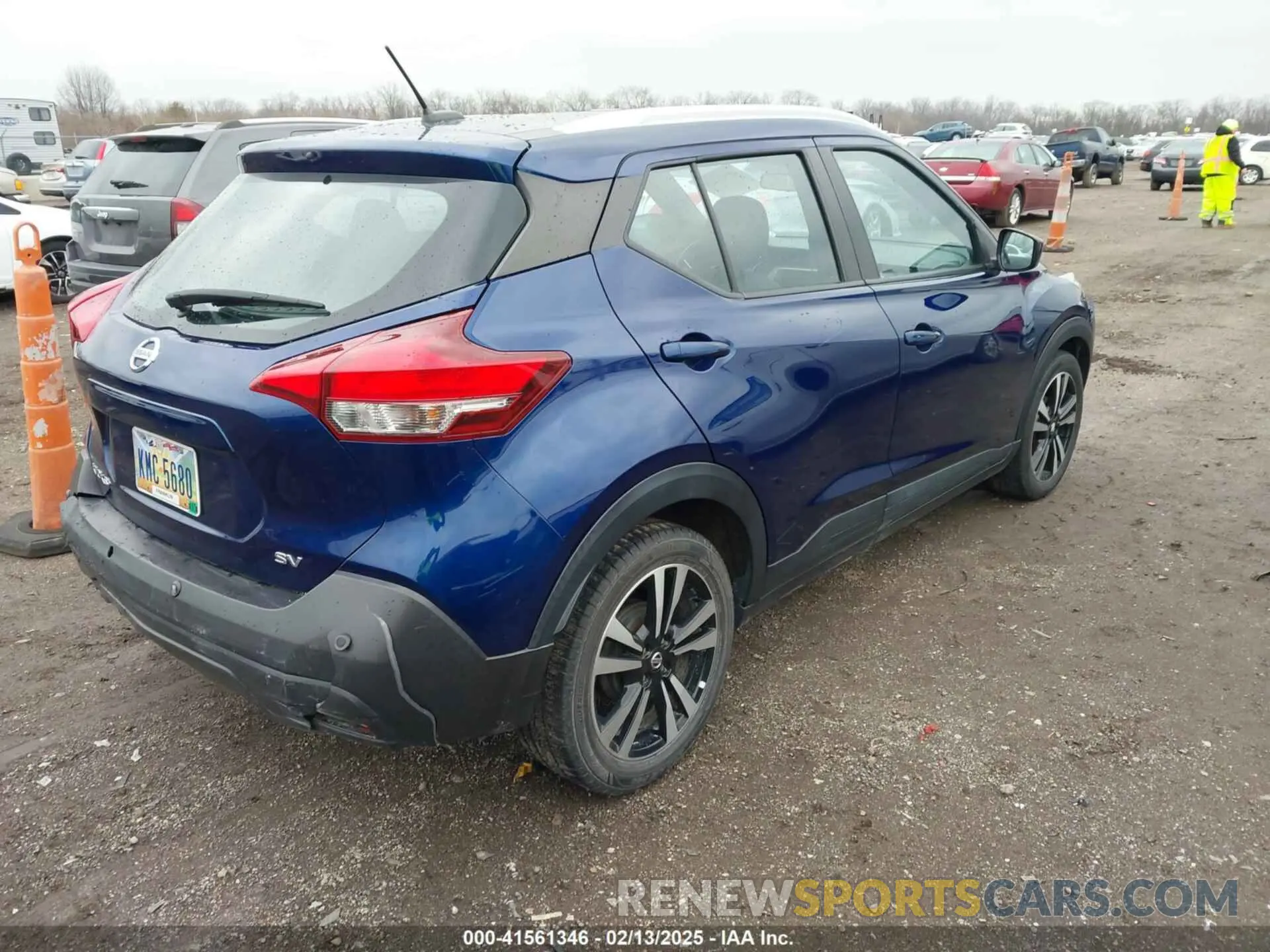4 fotografías del automóvil dañado 3N1CP5CV9LL520849 NISSAN KICKS 2020